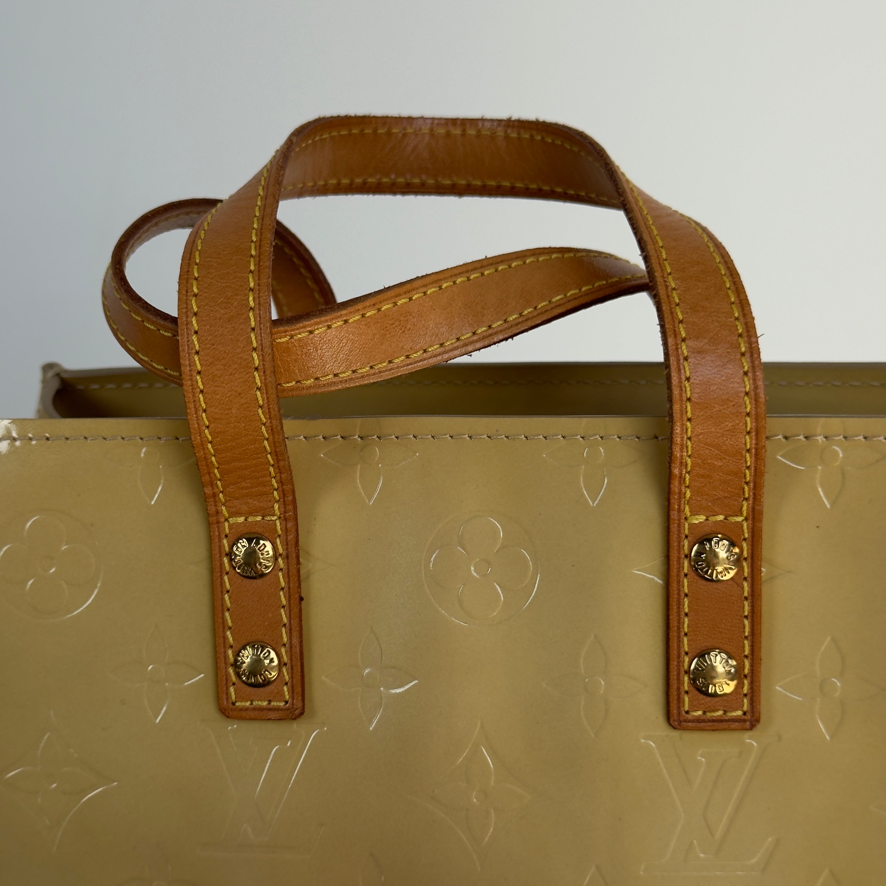 Louis Vuitton Vernis Reade PM Yellow - Queen May