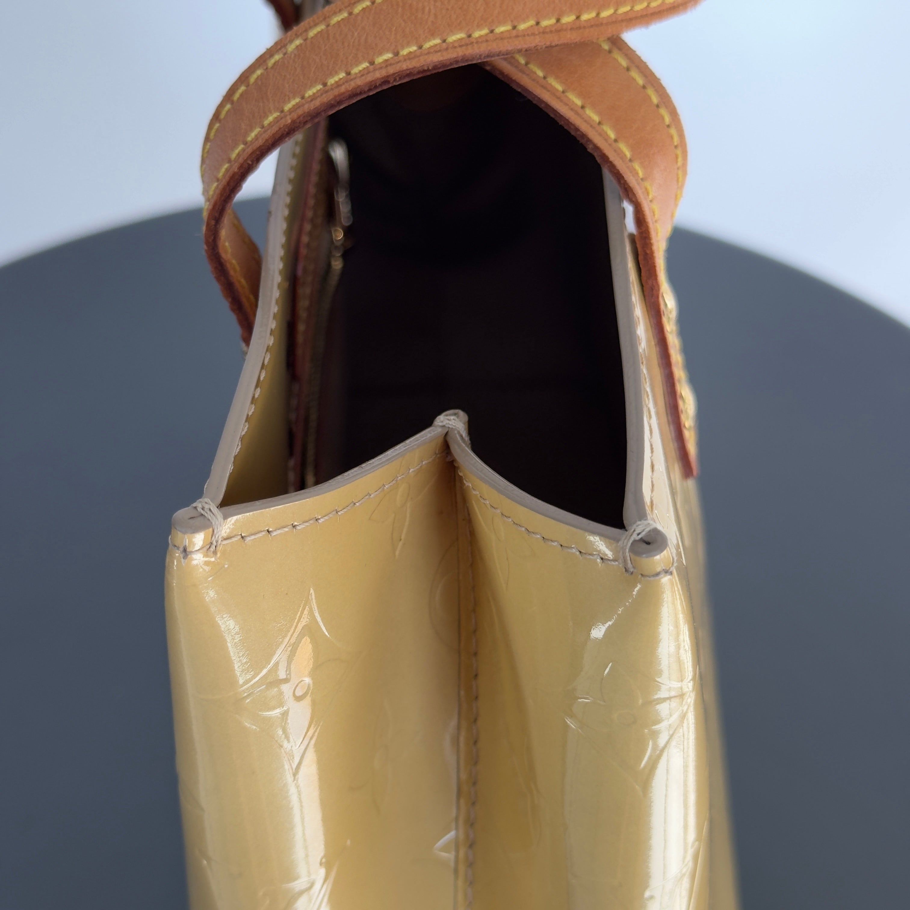 Louis Vuitton Vernis Reade PM Yellow - Queen May