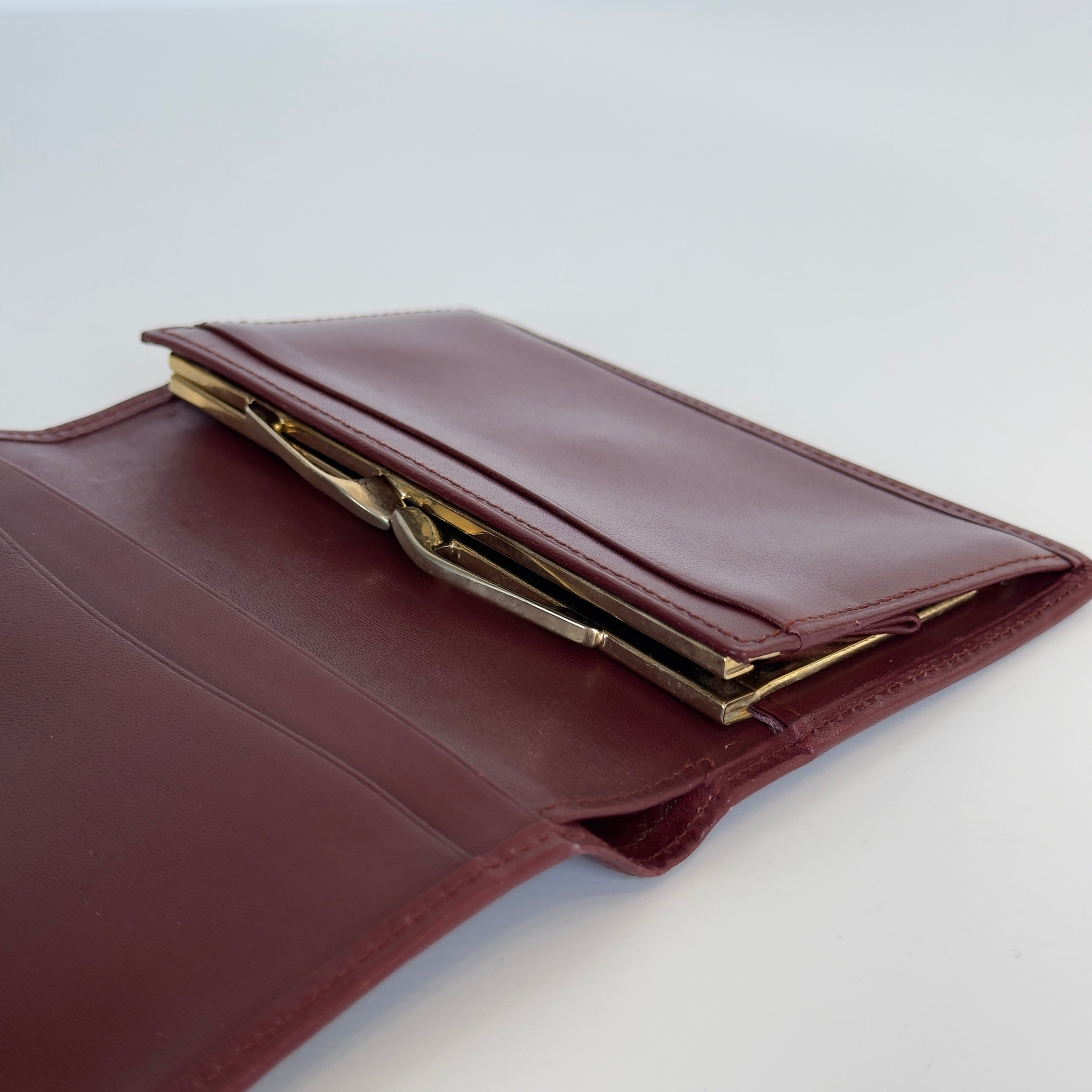 Cartier Paris Logo Kiss Lock Burgundy Tri Fold Wallet - Queen May