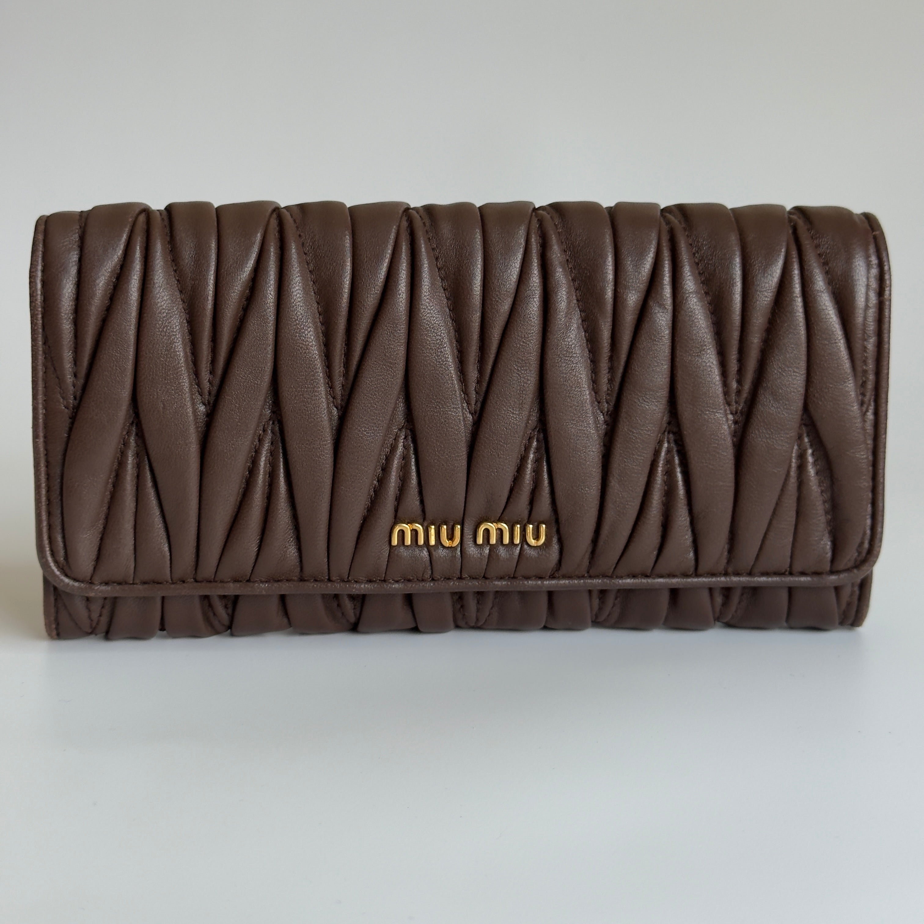 Vintage Miu Miu Wallet - Queen May