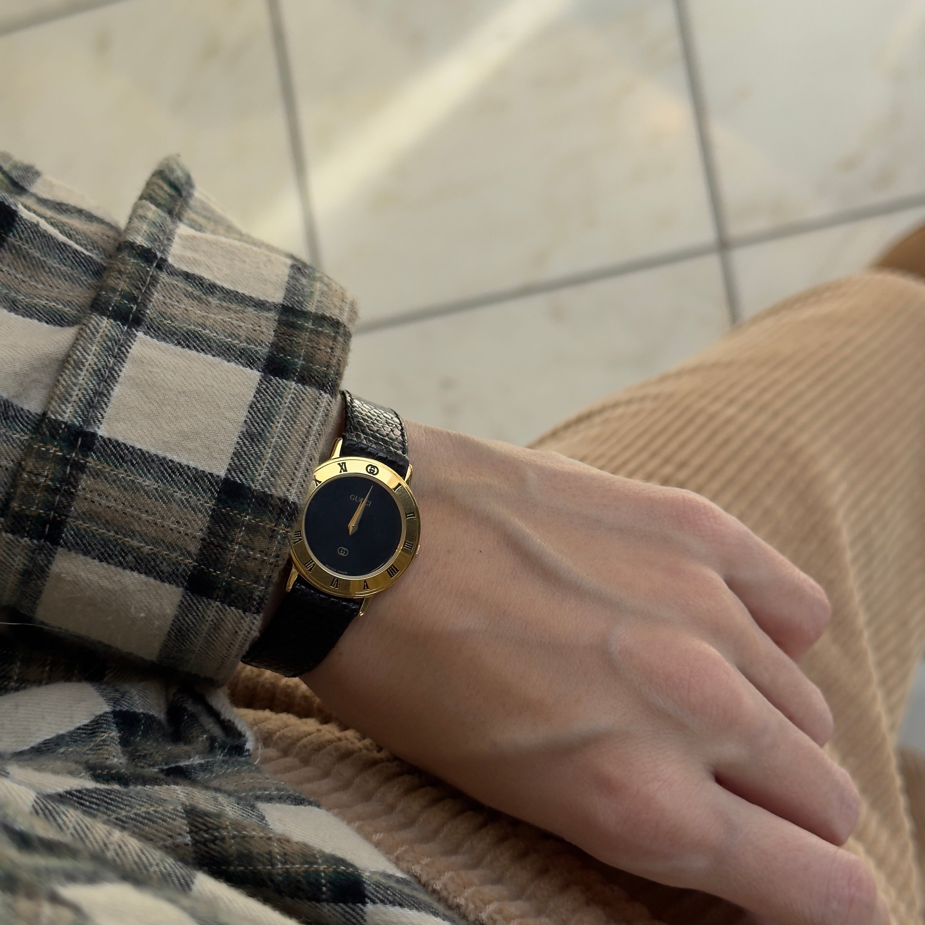 Gucci 3001L Gold Plated Watch - Queen May
