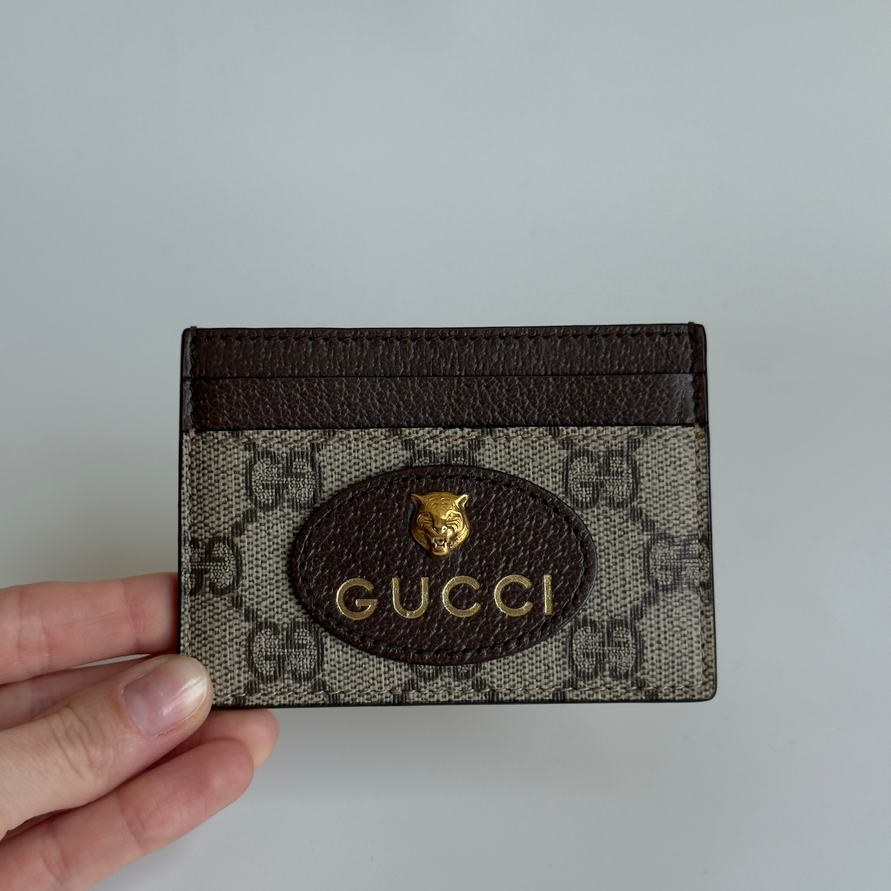 Gucci Supreme Cardholder - Queen May