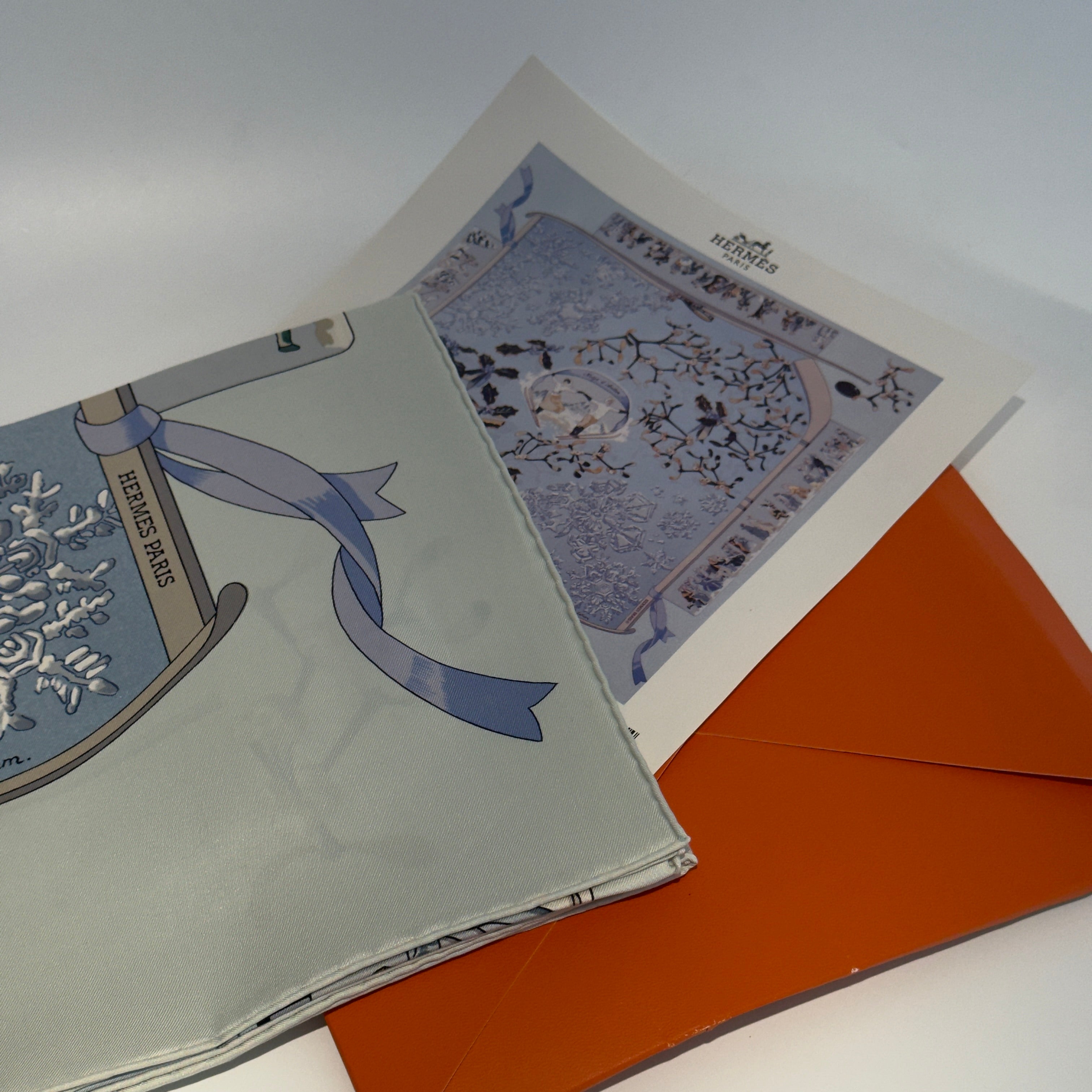 Rare Hermes Neige D' Antan Scarf 90 - Queen May