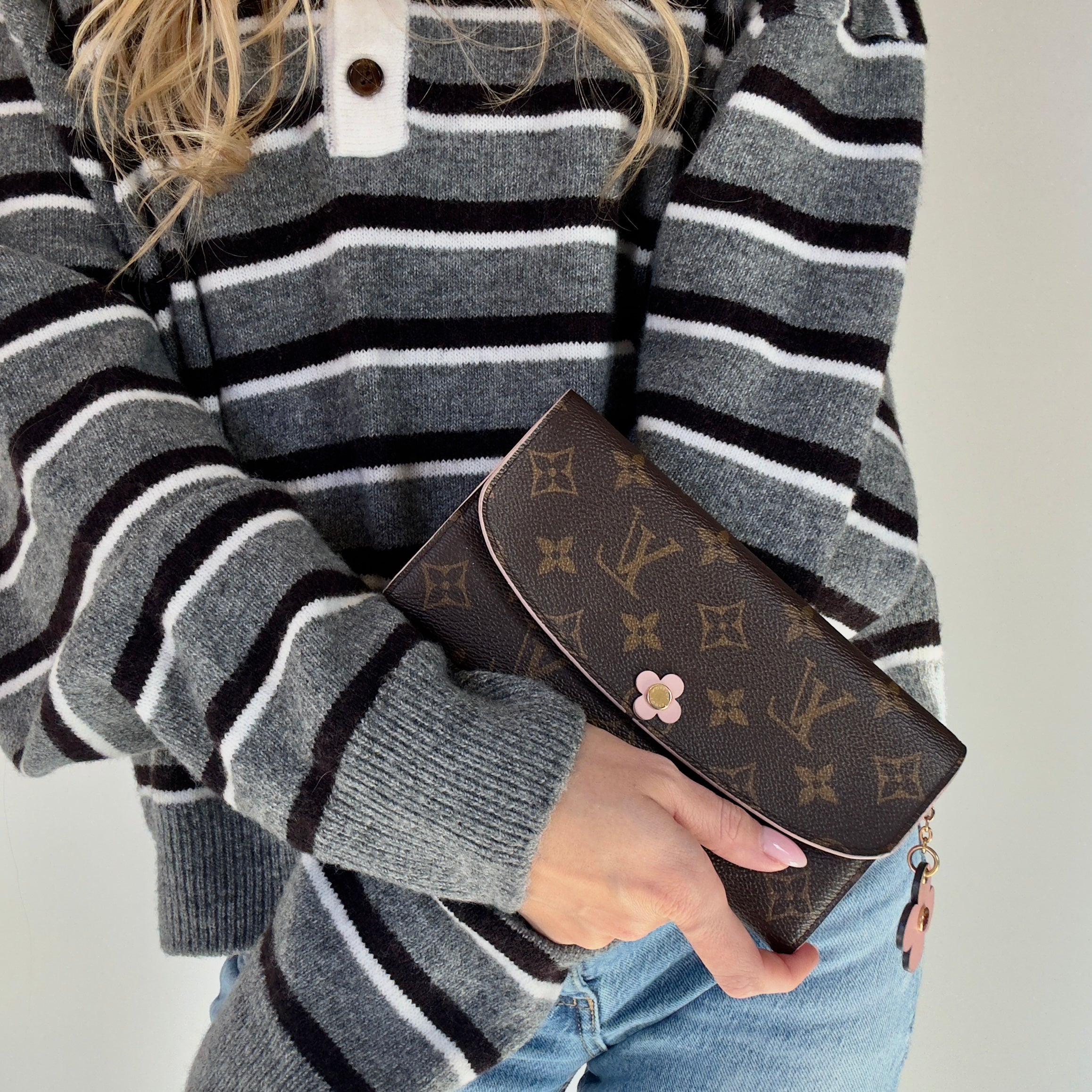 Louis Vuitton Bloom Flower Emilie Wallet - Queen May