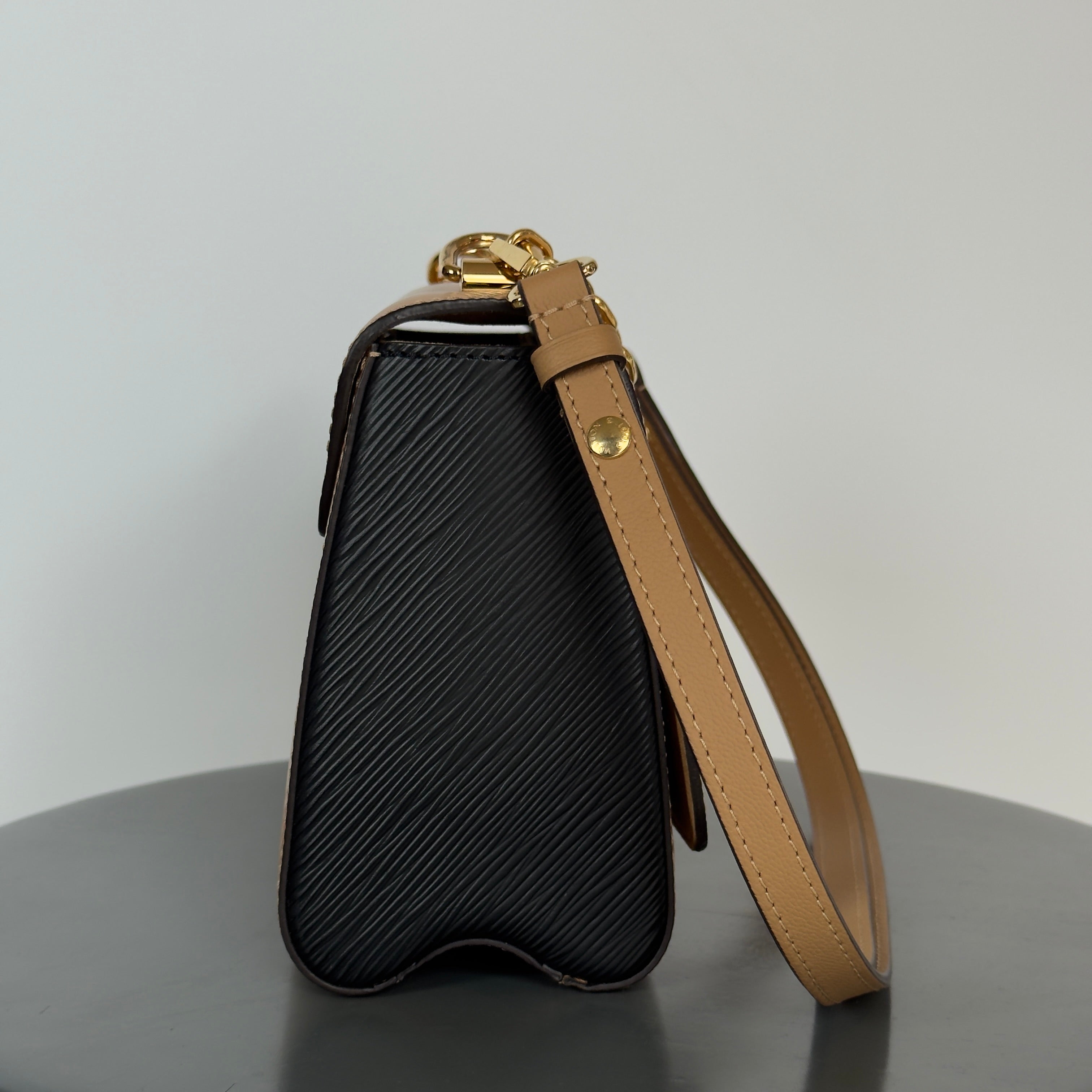 Louis Vuitton Epi Leather Twist MM Camel - Queen May