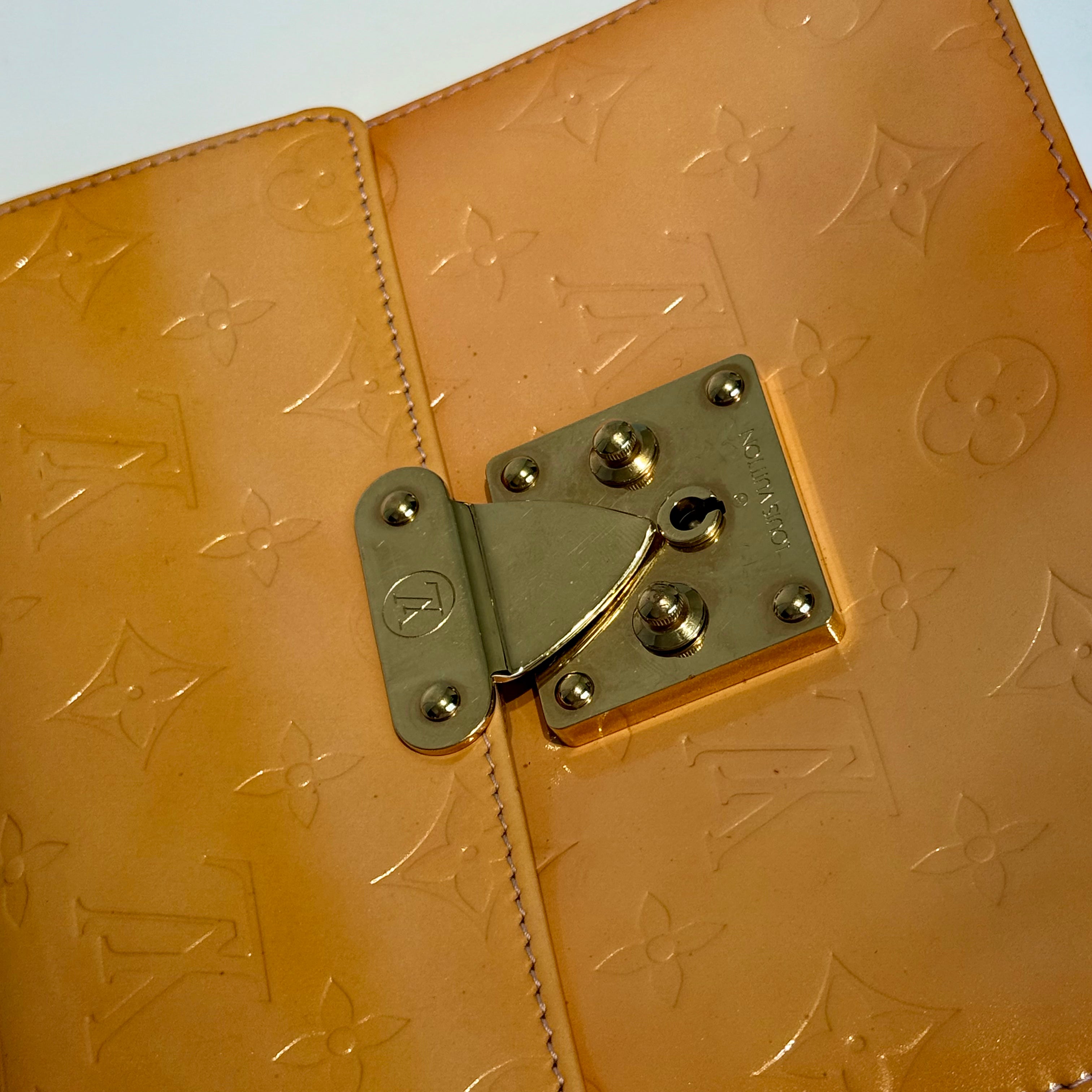 Louis Vuitton Rare Vernis Monogram Spring Street - Queen May