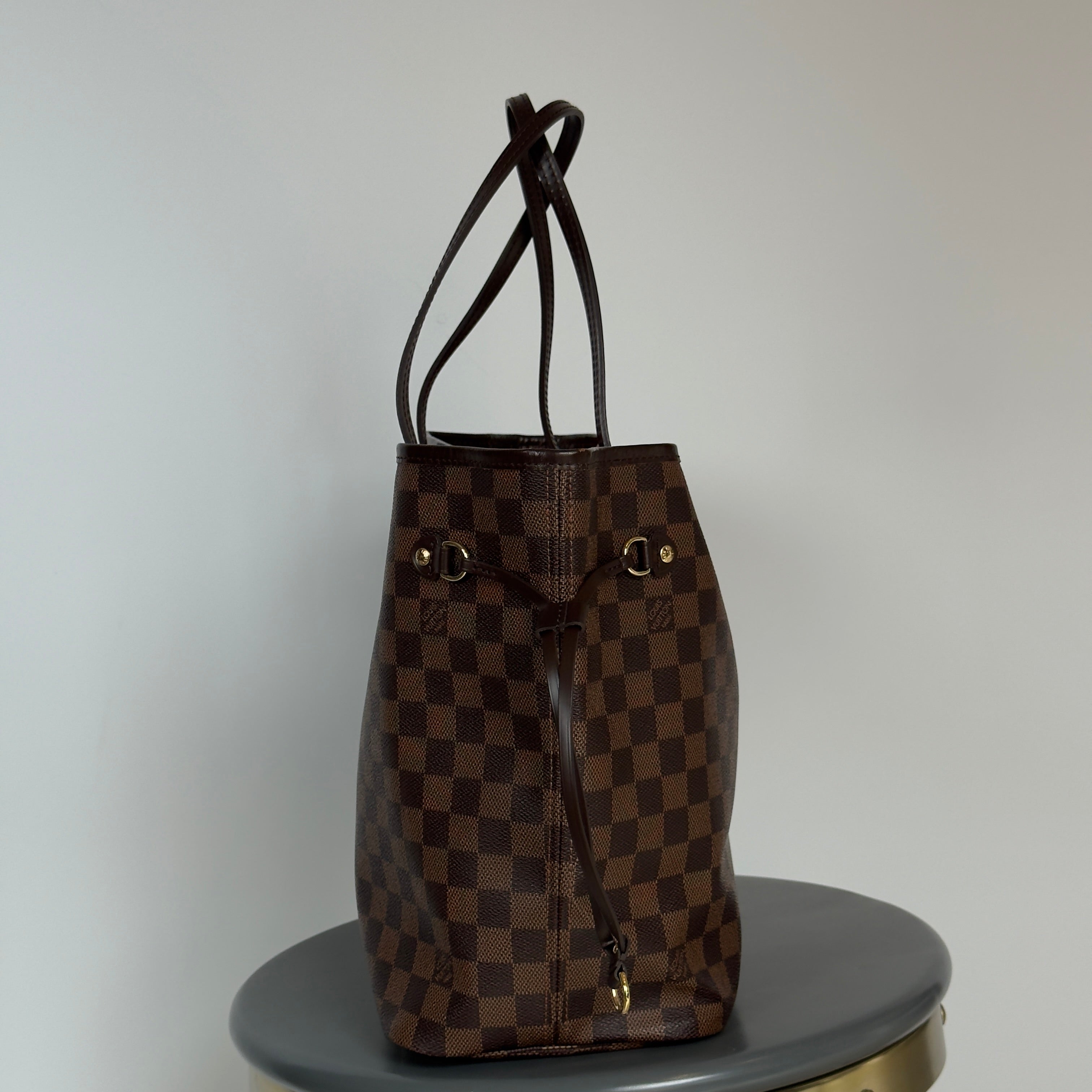 Louis Vuitton Damier Ebene Neverfull MM - Queen May