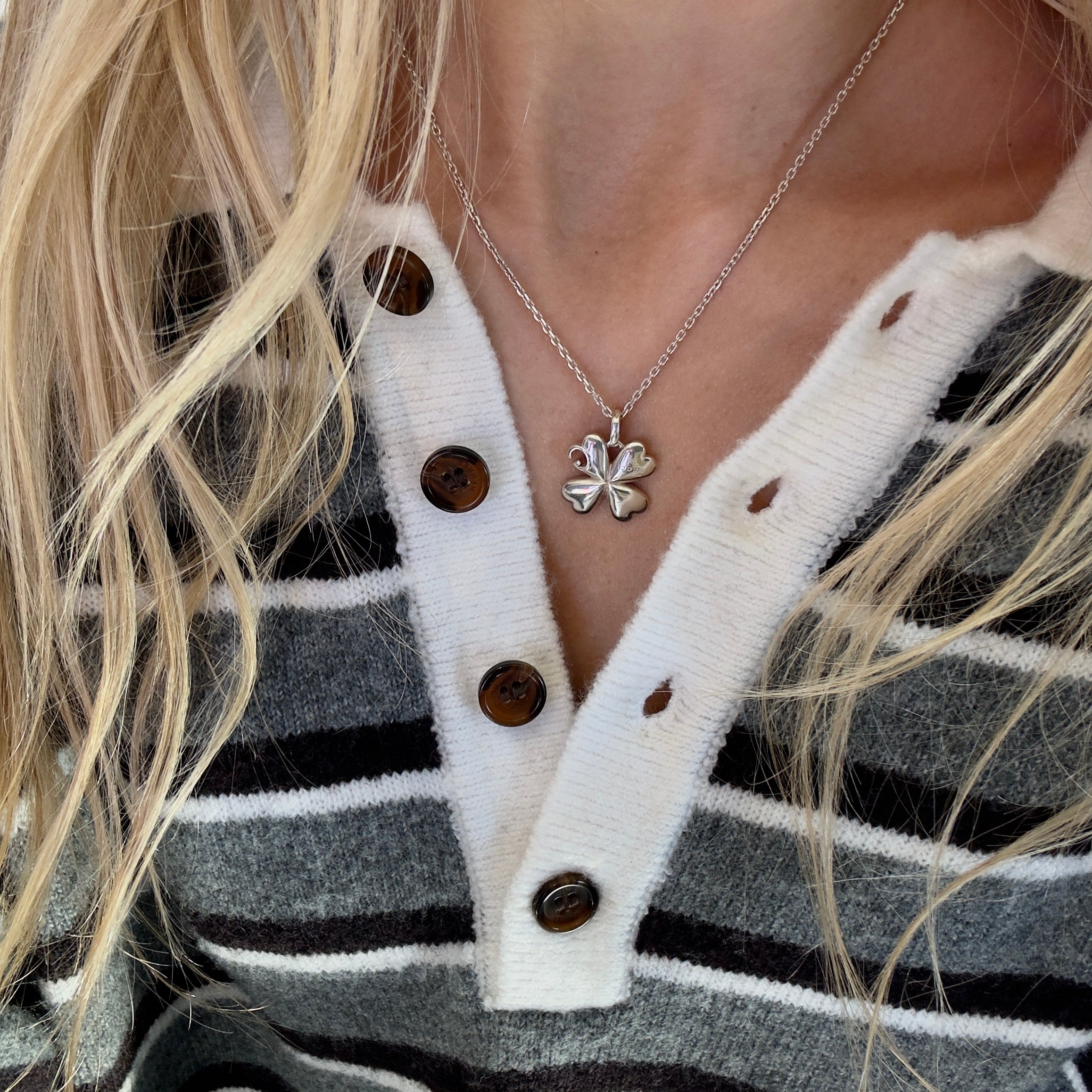 Gucci Four Leaf Clover Necklace Sterling Silver - Queen May