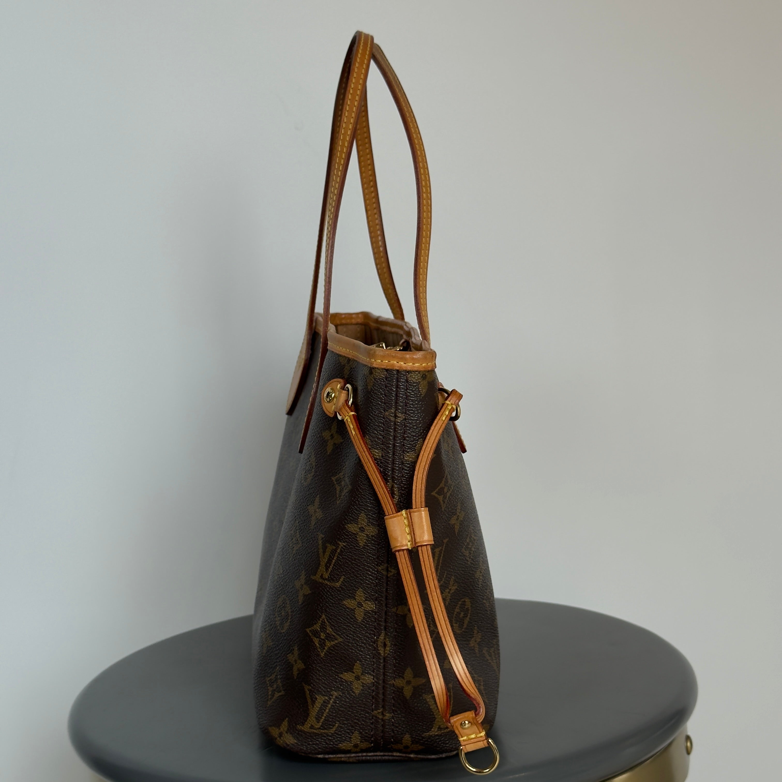 Louis Vuitton Monogram Neverfull PM - Queen May