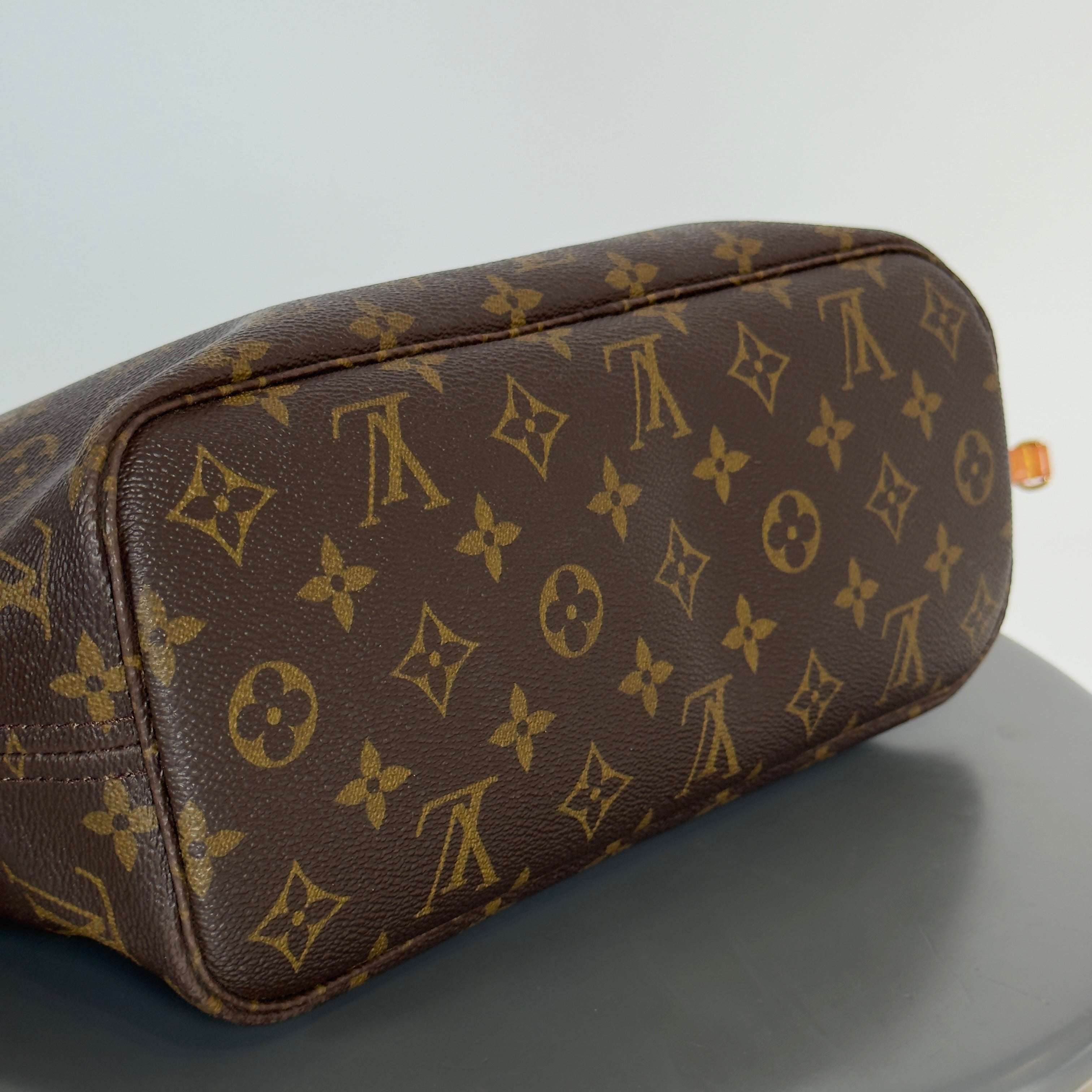 Louis Vuitton Monogram Neverfull PM - Queen May