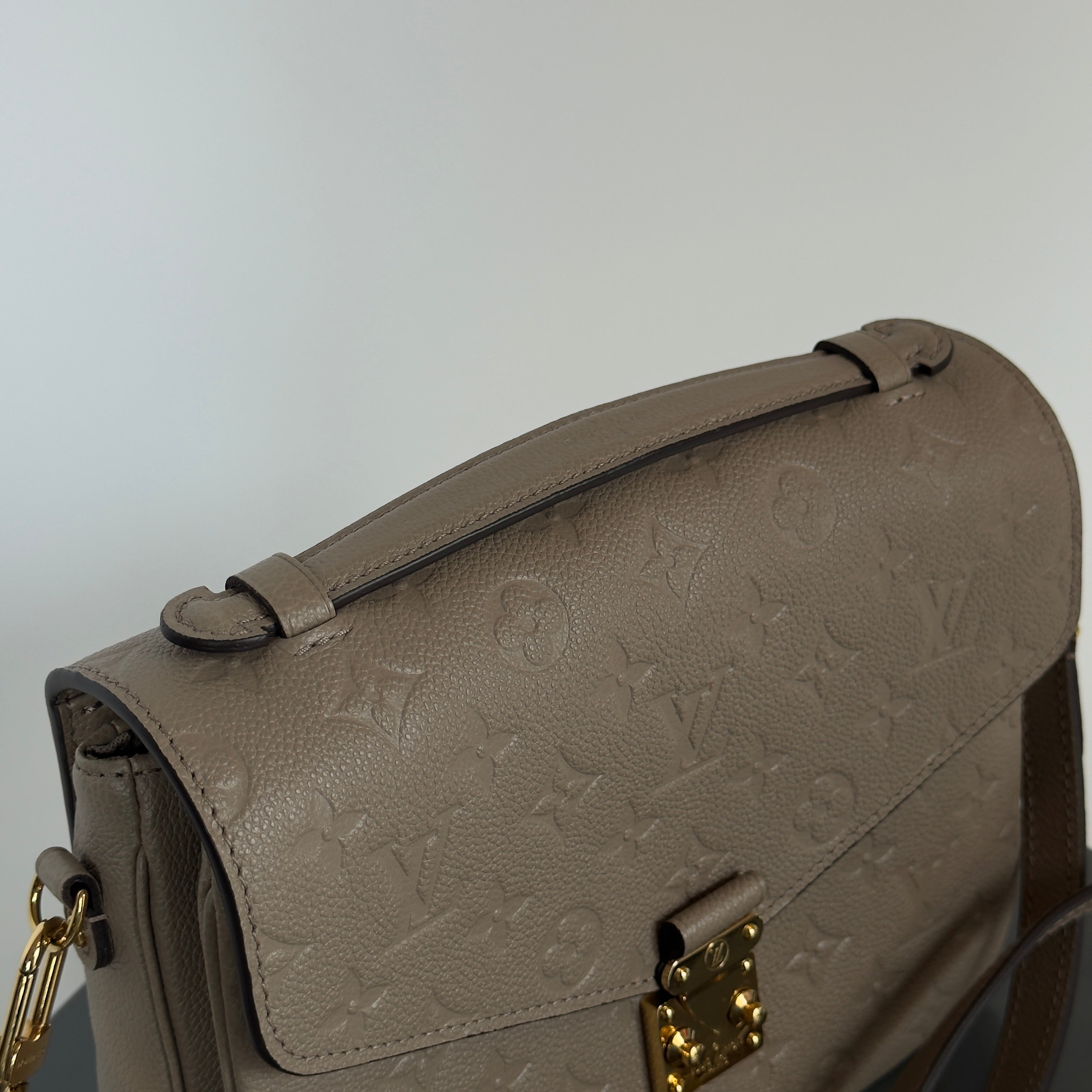 Louis Vuitton Turtle Dove Empreinte Crossbody Bag - Queen May