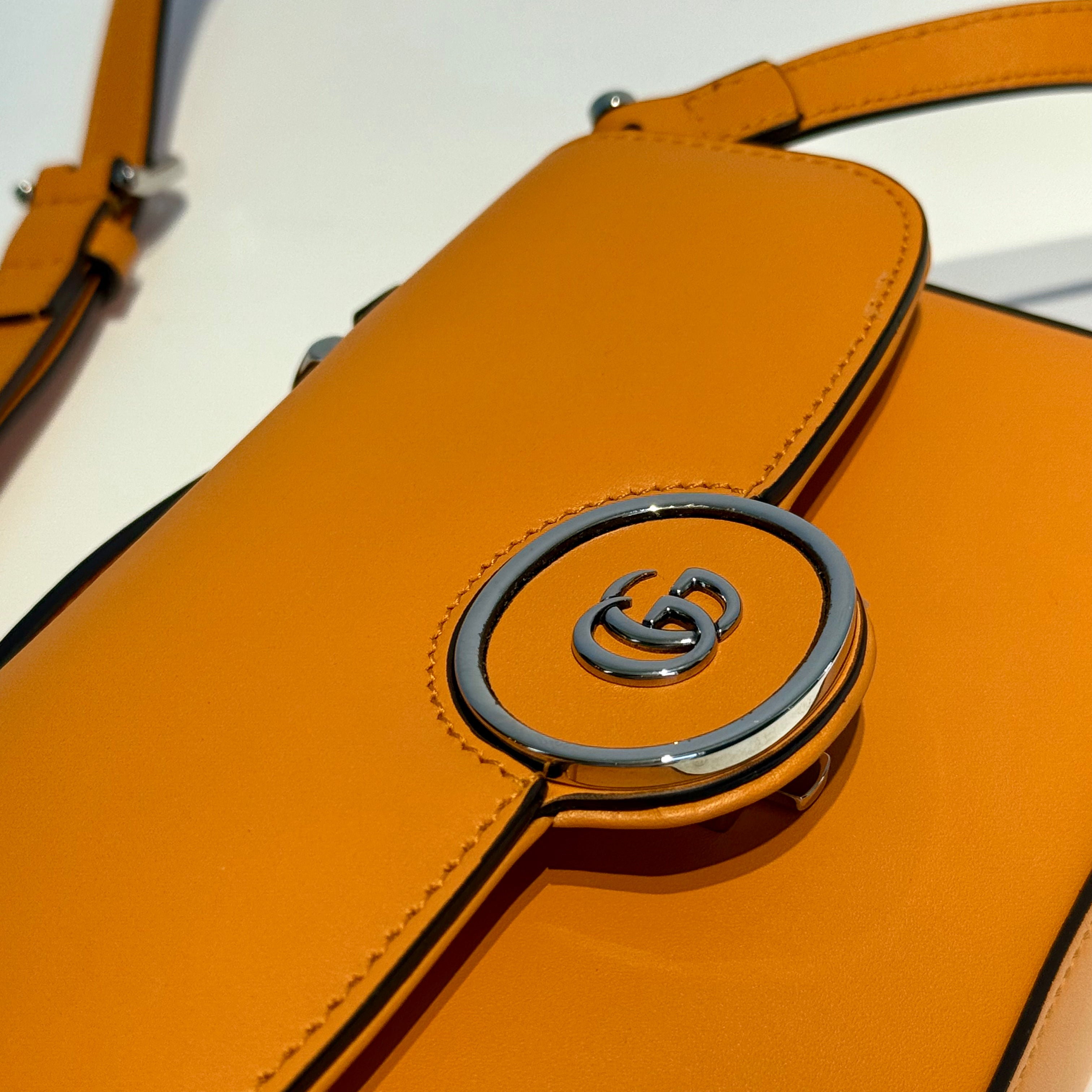 Gucci Petite GG Mini Shoulder Bag Orange - Queen May