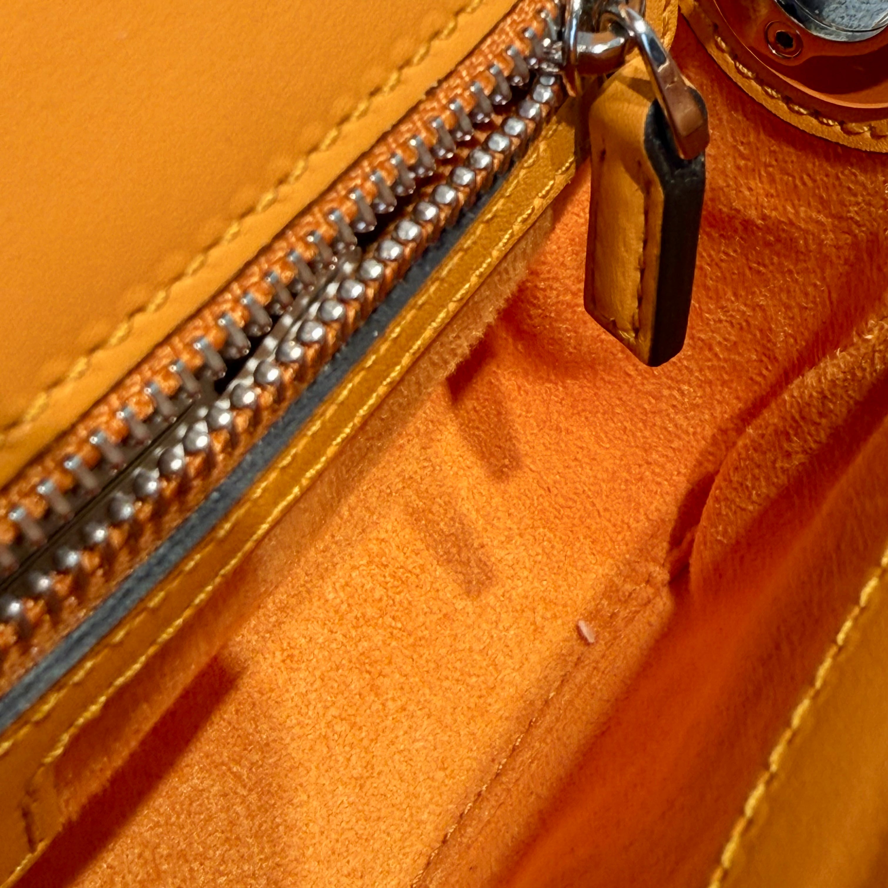 Gucci Petite GG Mini Shoulder Bag Orange - Queen May