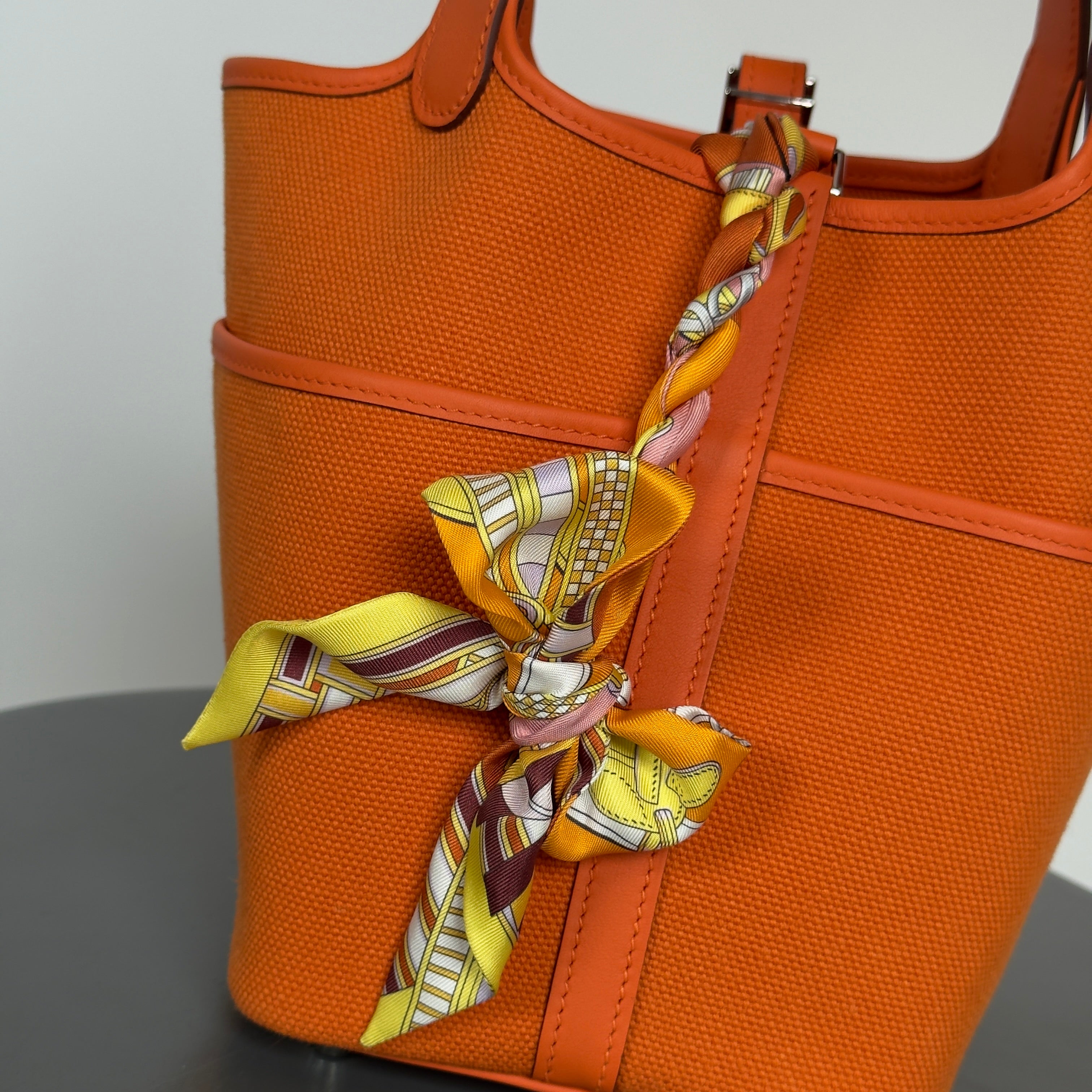 Hermes Orange Swift + Toile Goeland Cargo Picotin Lock 18 Palladium Hardware With Twilly - Queen May