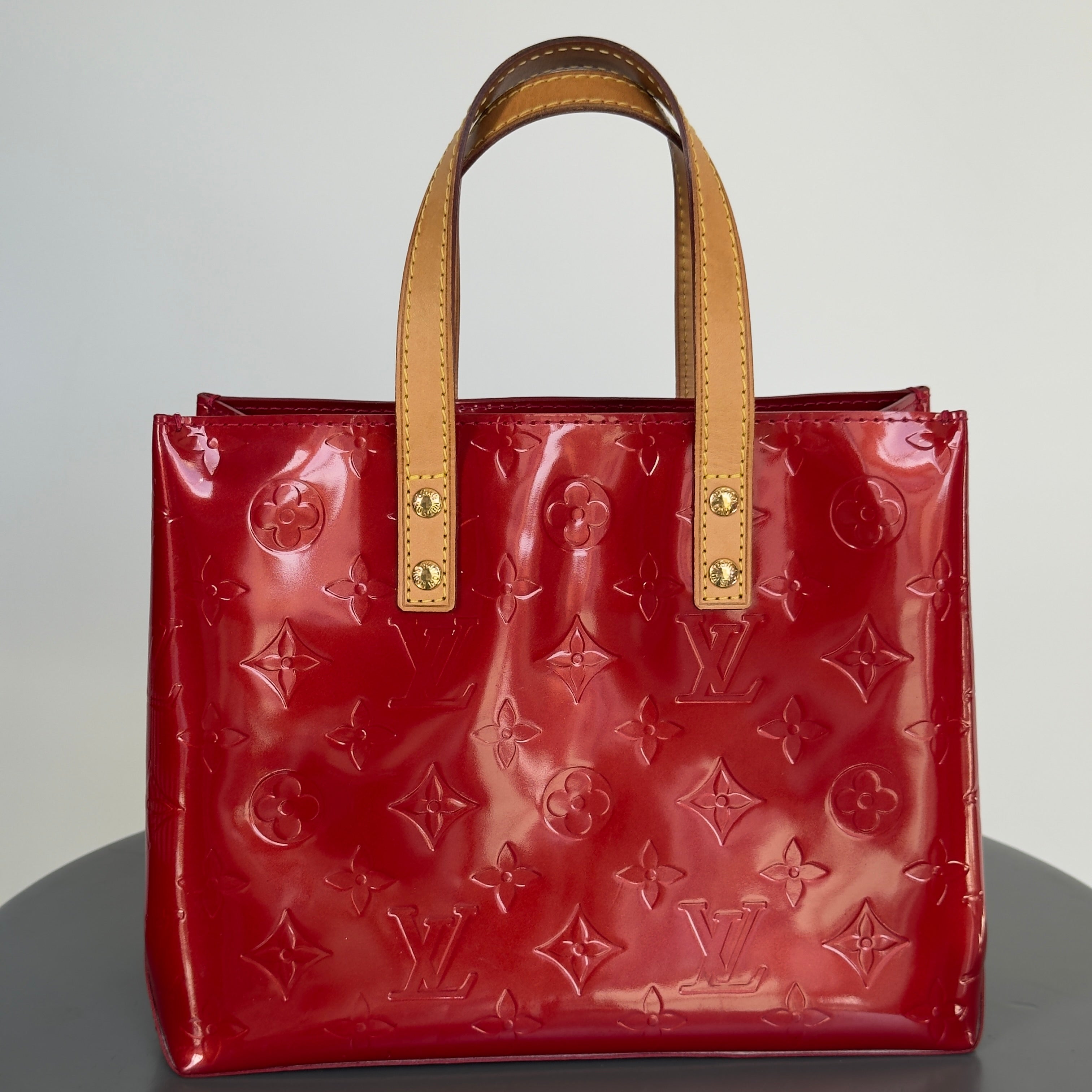 Louis Vuitton Vernis Reade PM Red - Queen May