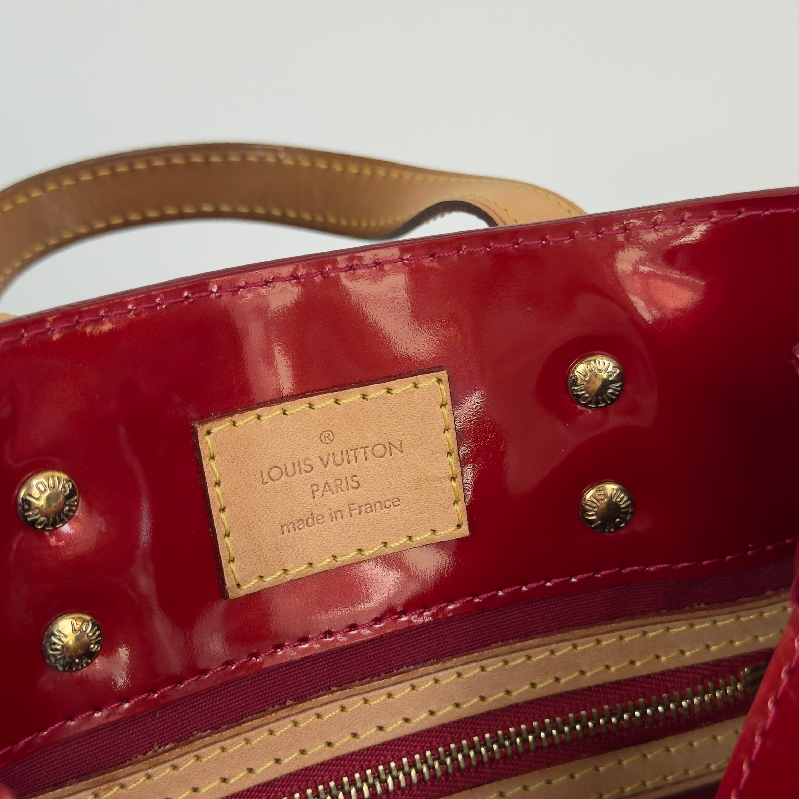 Louis Vuitton Vernis Reade PM Red - Queen May