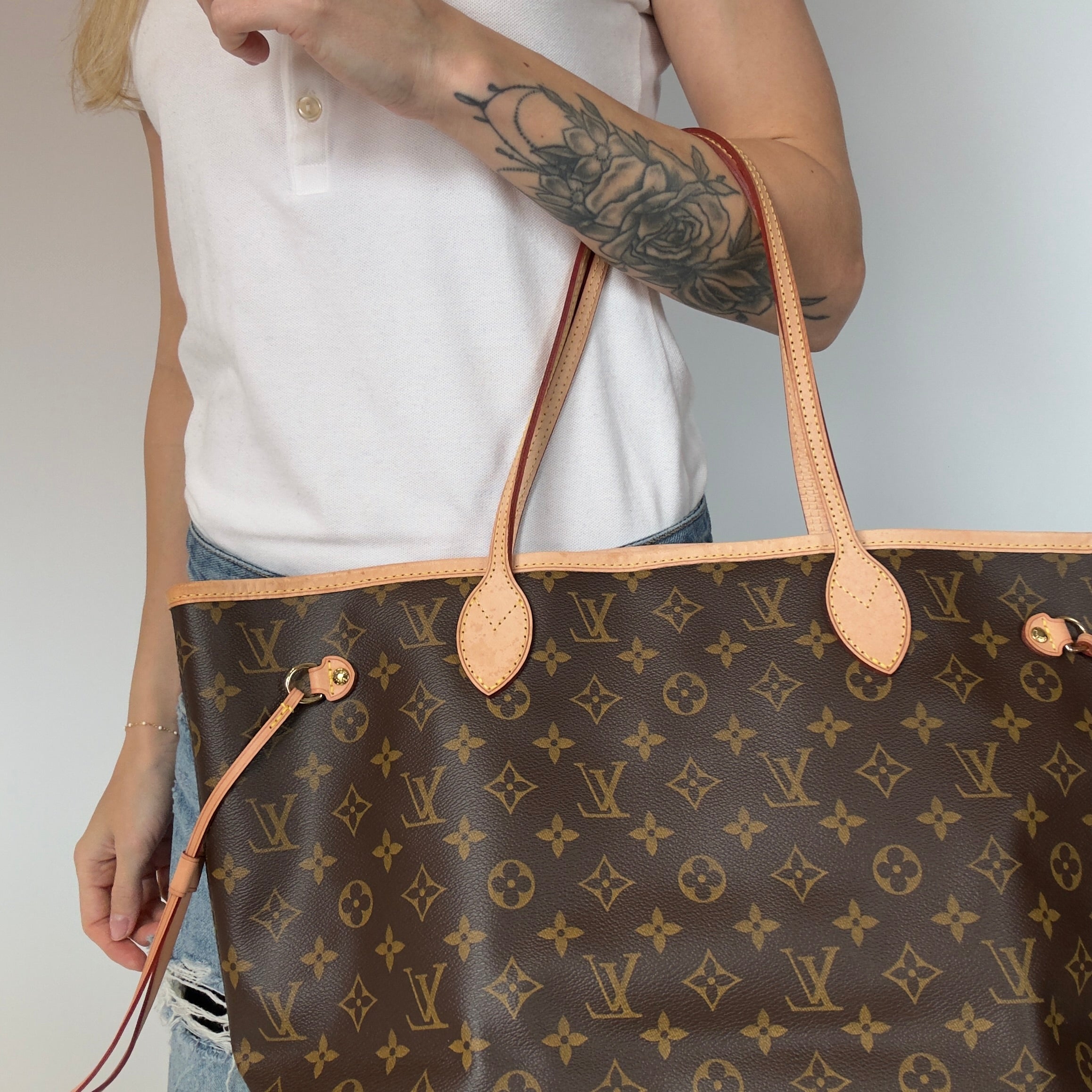 Louis Vuitton Monogram Neverfull MM - Queen May