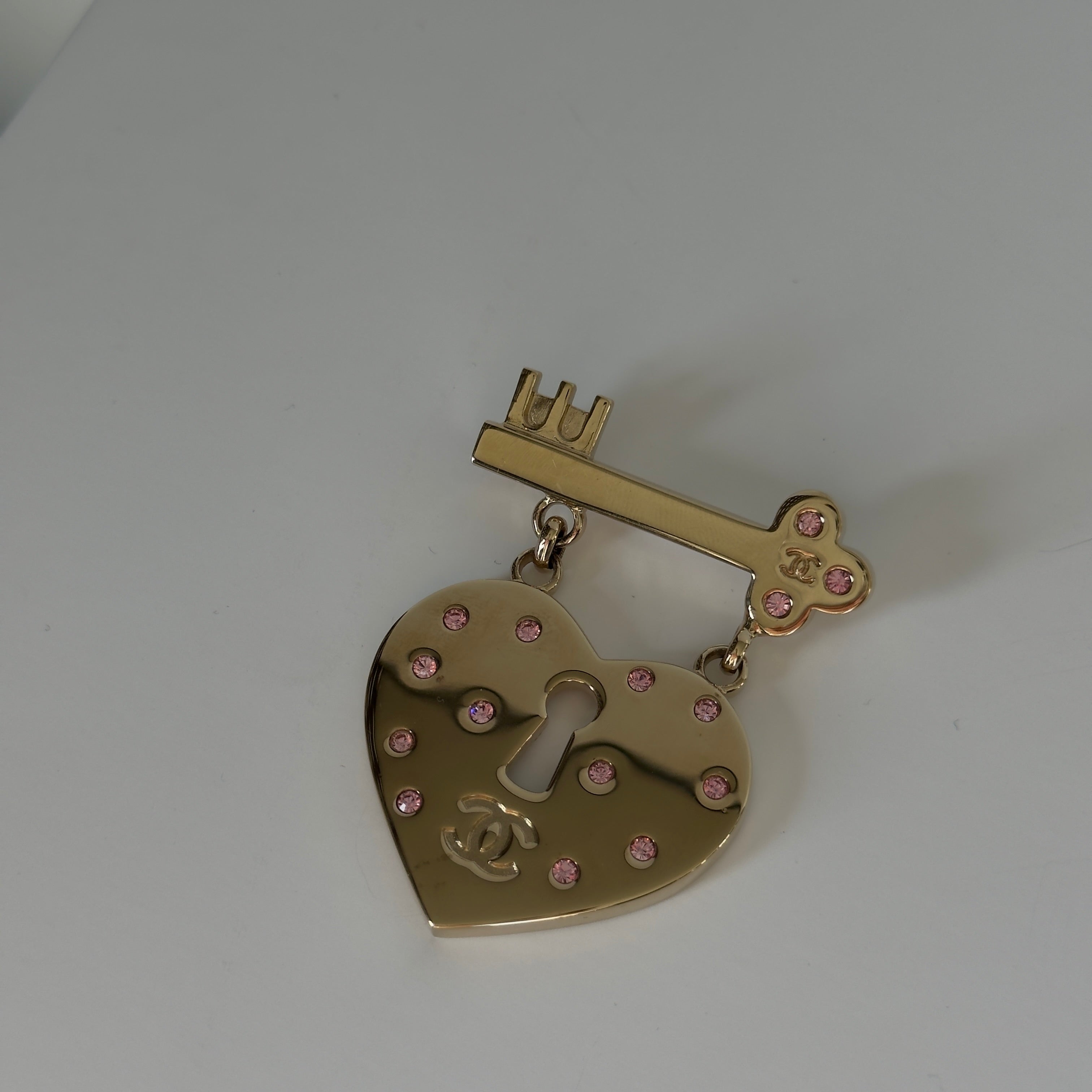 Chanel 2002 Rhinestone Embellished Heart Key Brooch - Queen May
