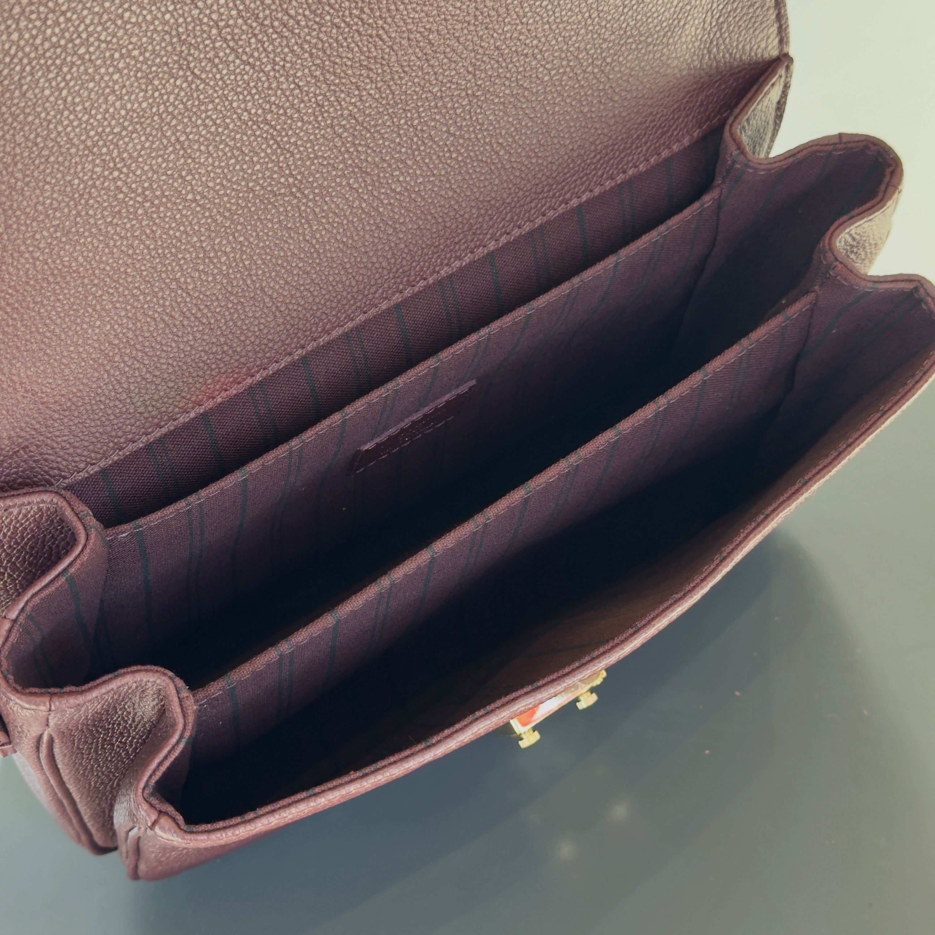 Louis Vuitton Metis Empreinte Wine Burgundy - Queen May
