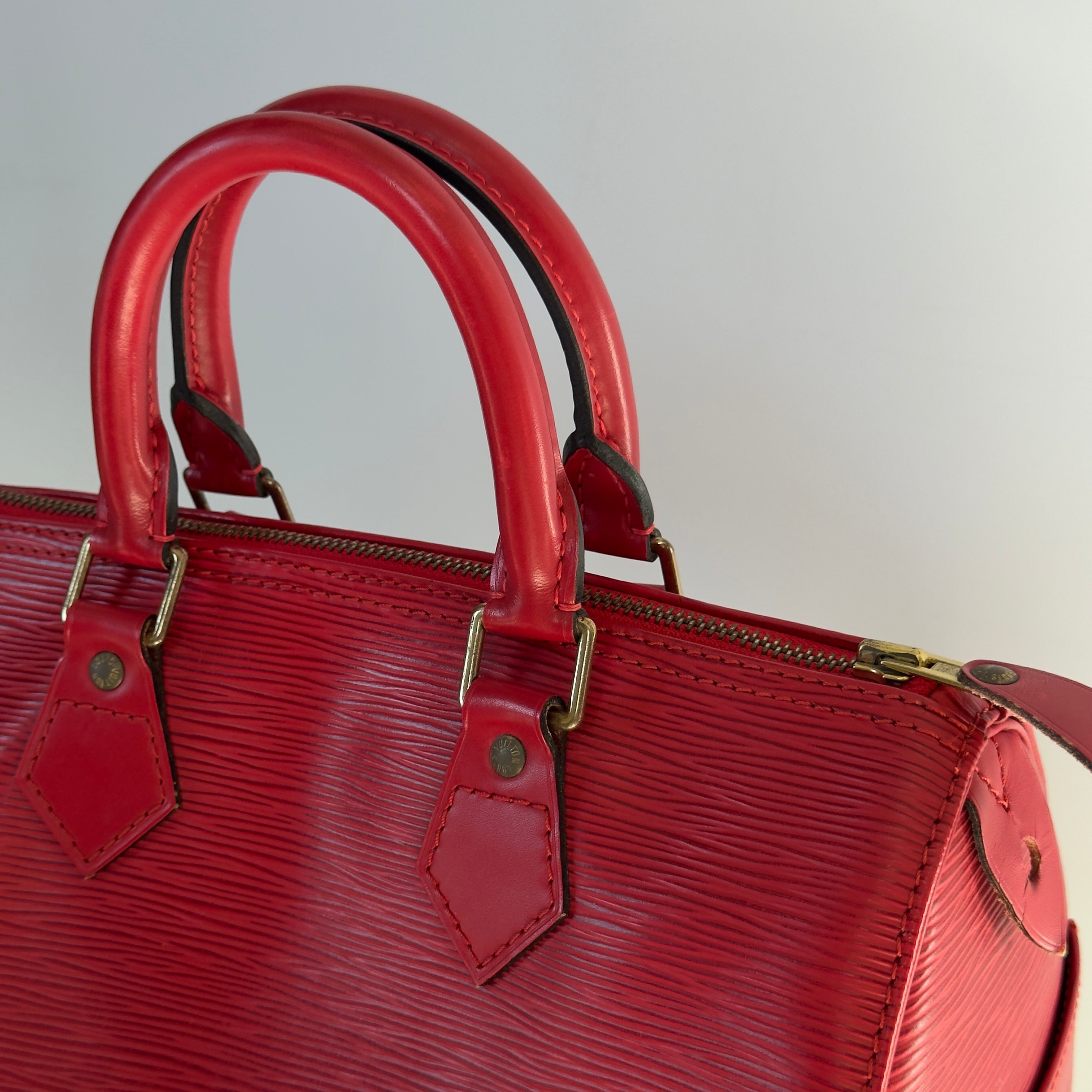 Louis Vuitton Red Epi Speedy 30 - Queen May