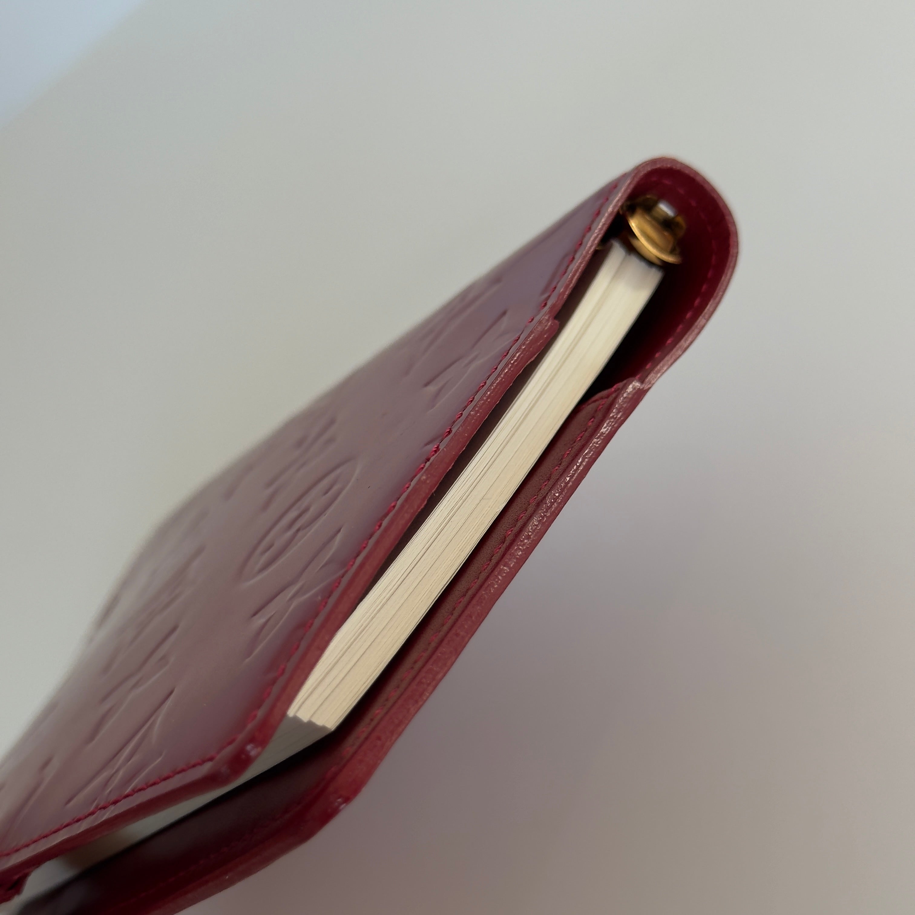 Louis Vuitton Red Vernis Leather Agenda Cover - Queen May