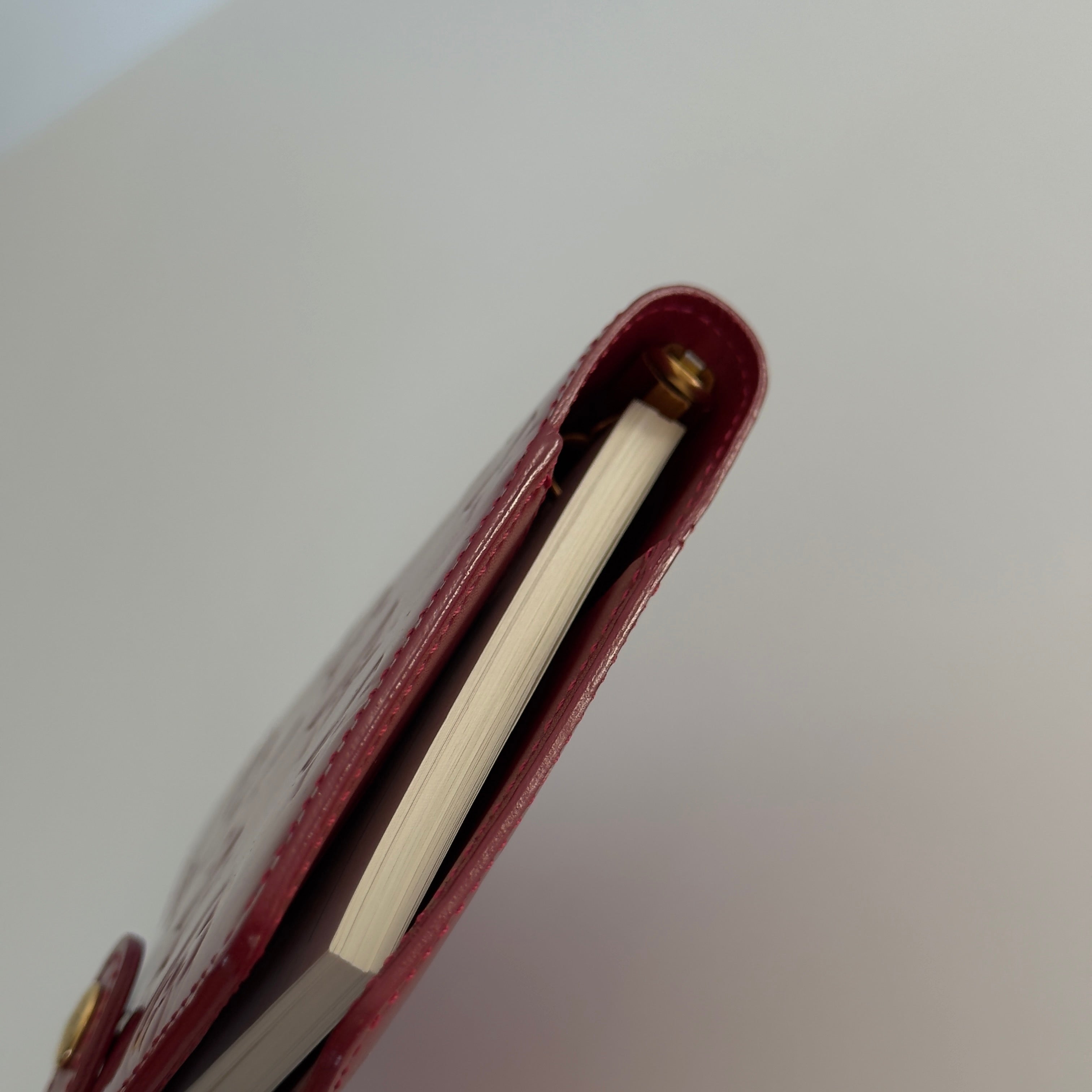 Louis Vuitton Red Vernis Leather Agenda Cover - Queen May