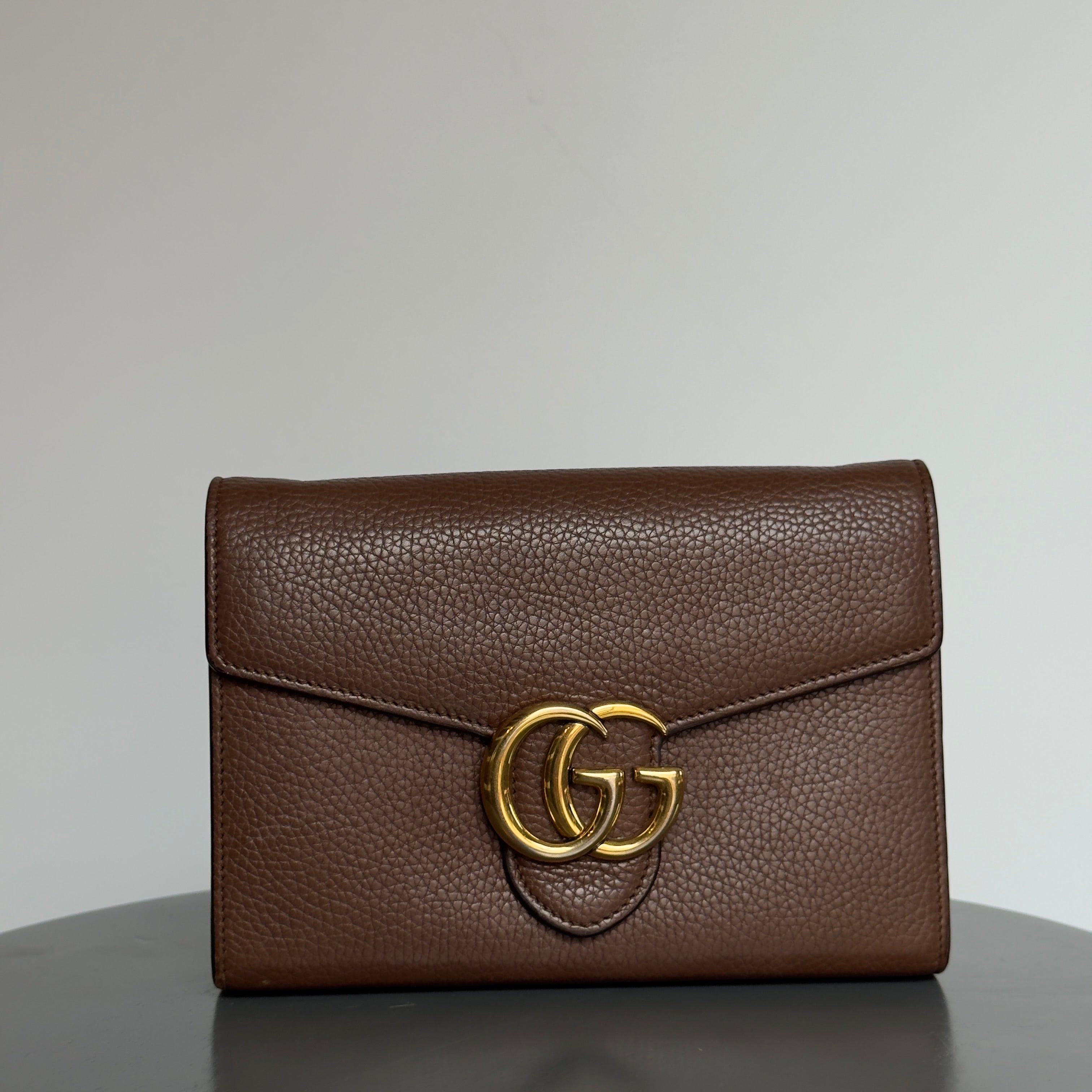 Gucci GG Marmont Chain Crossbody Wallet - Queen May