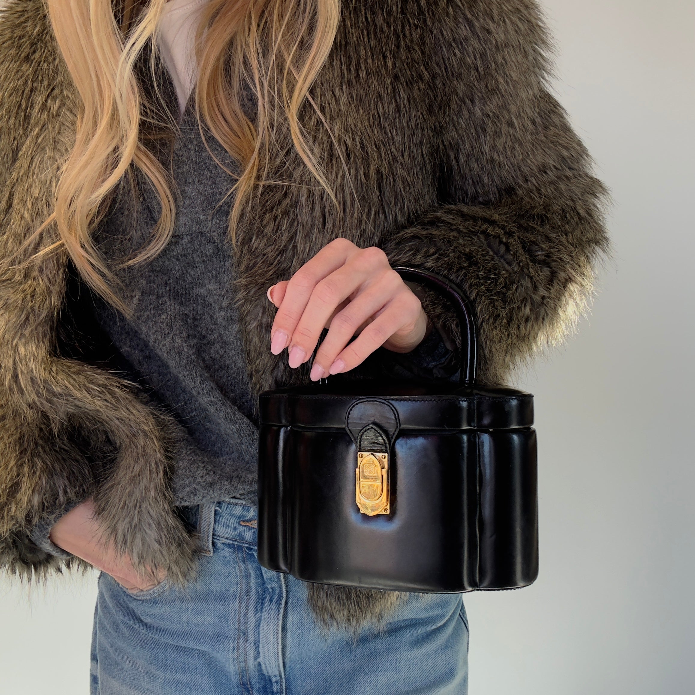 Rare Vintage Loewe Hardcase Top Handle - Queen May