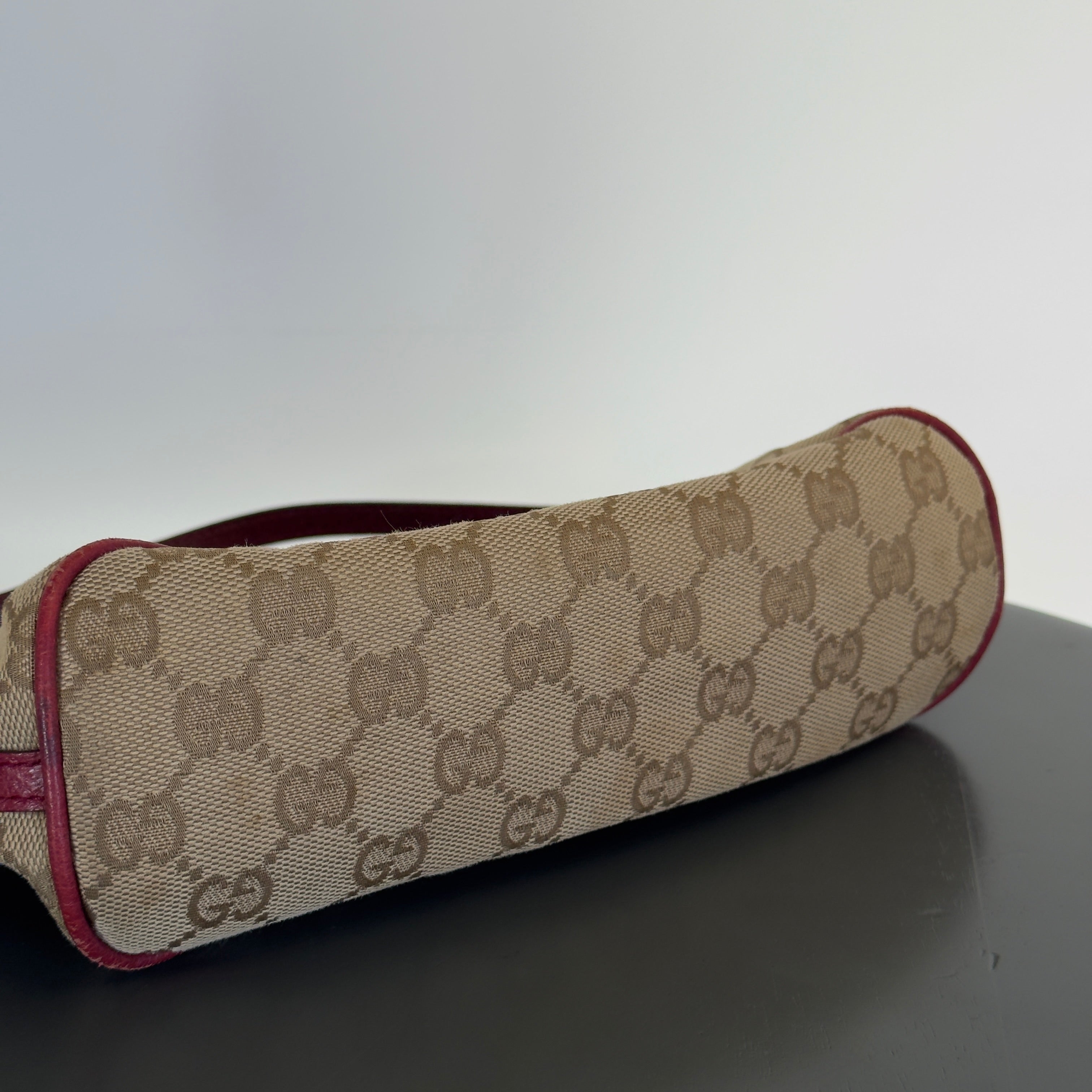 Gucci Boat Pochette - Queen May