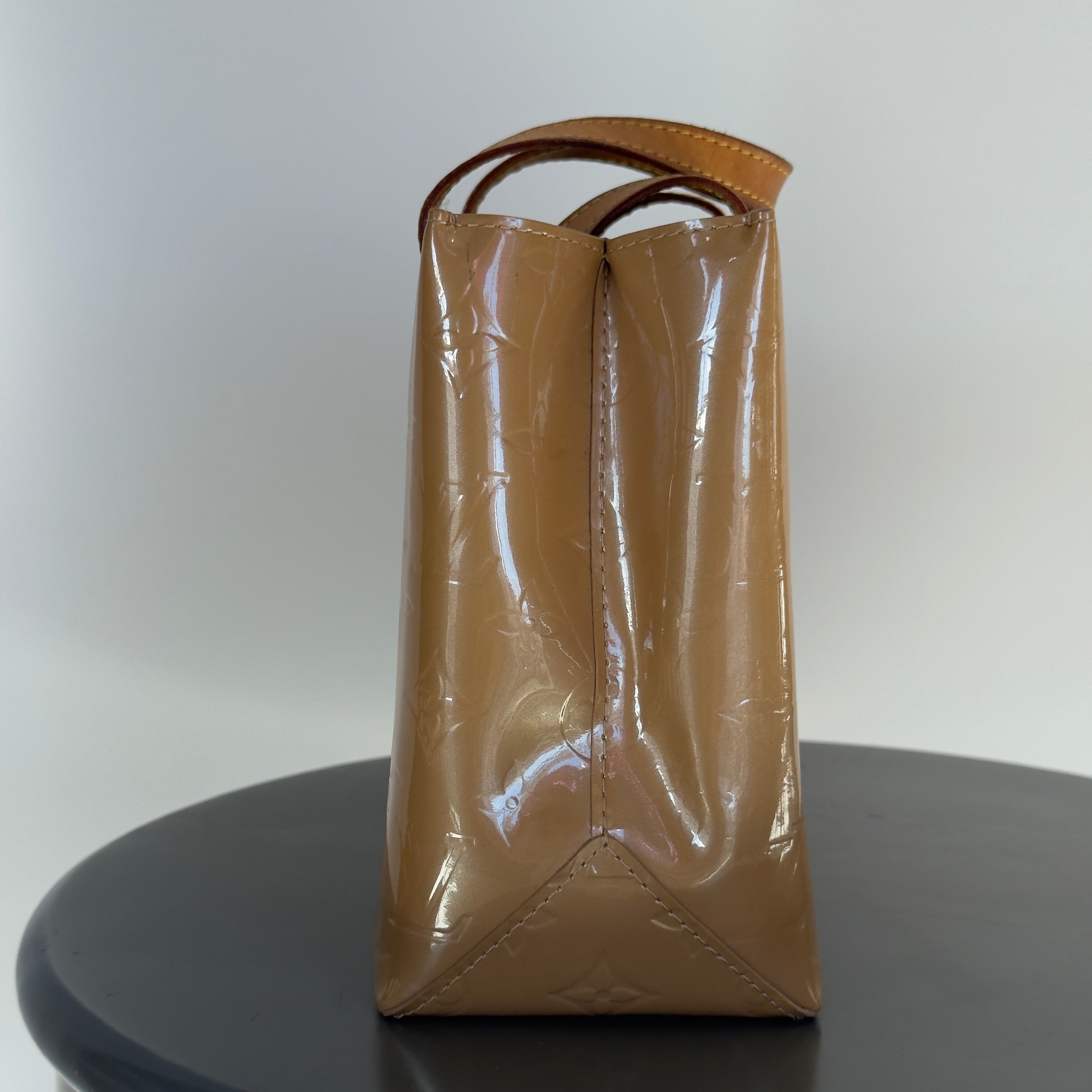 Louis Vuitton Vernis Reade - Queen May