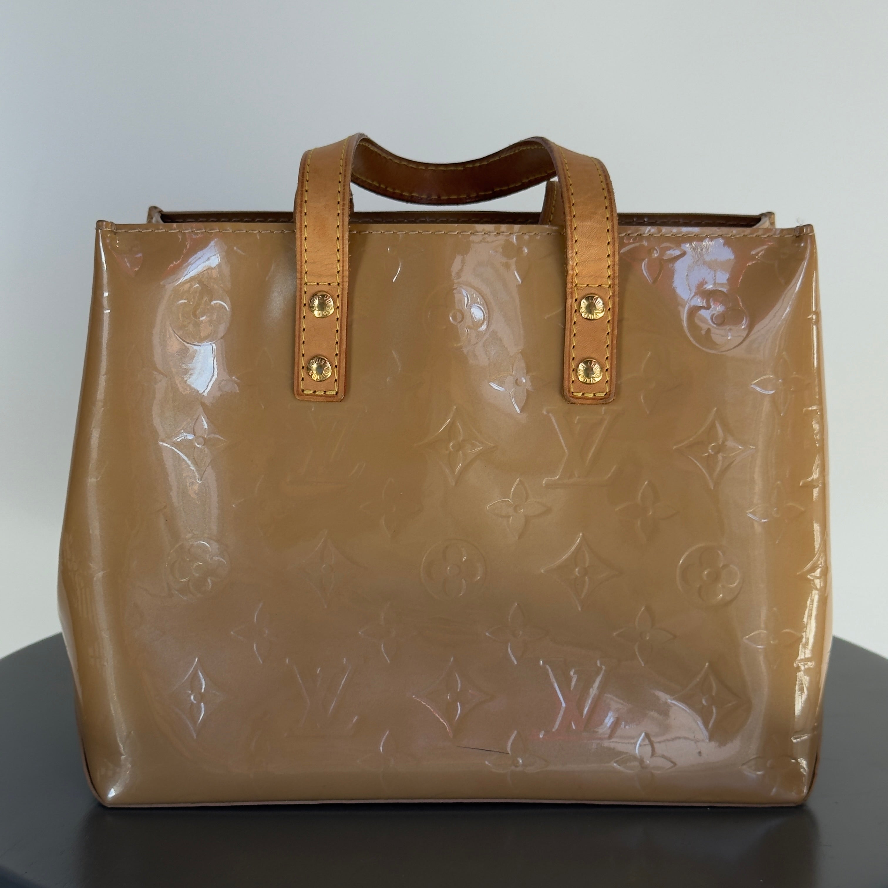 Louis Vuitton Vernis Reade - Queen May