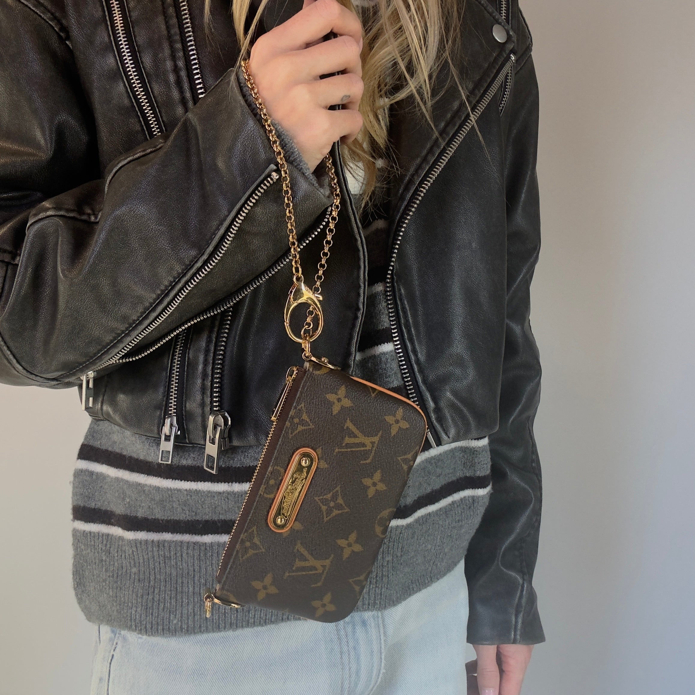 Louis Vuitton Milla MM Pochette - Queen May