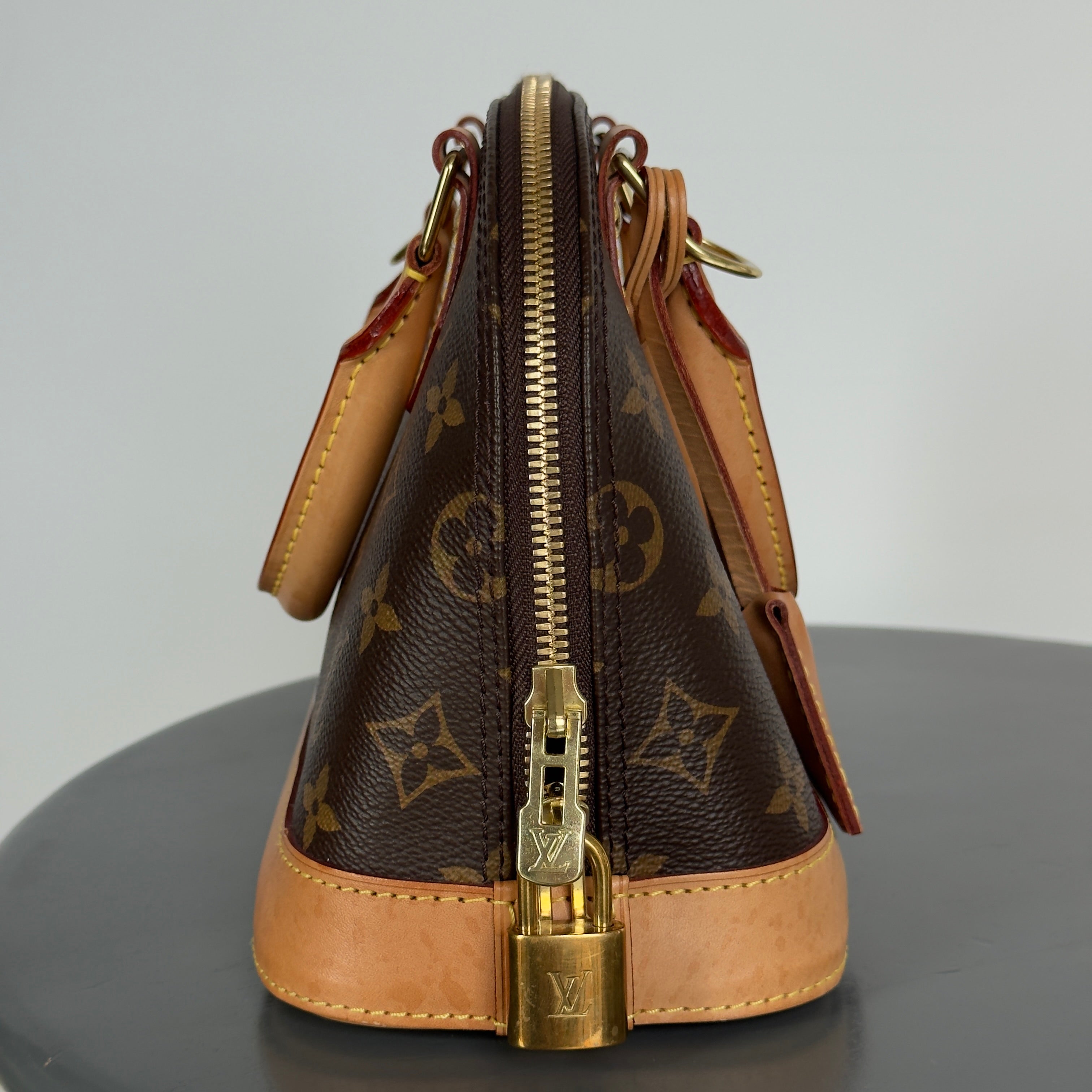 Louis Vuitton Monogram Alma BB - Queen May