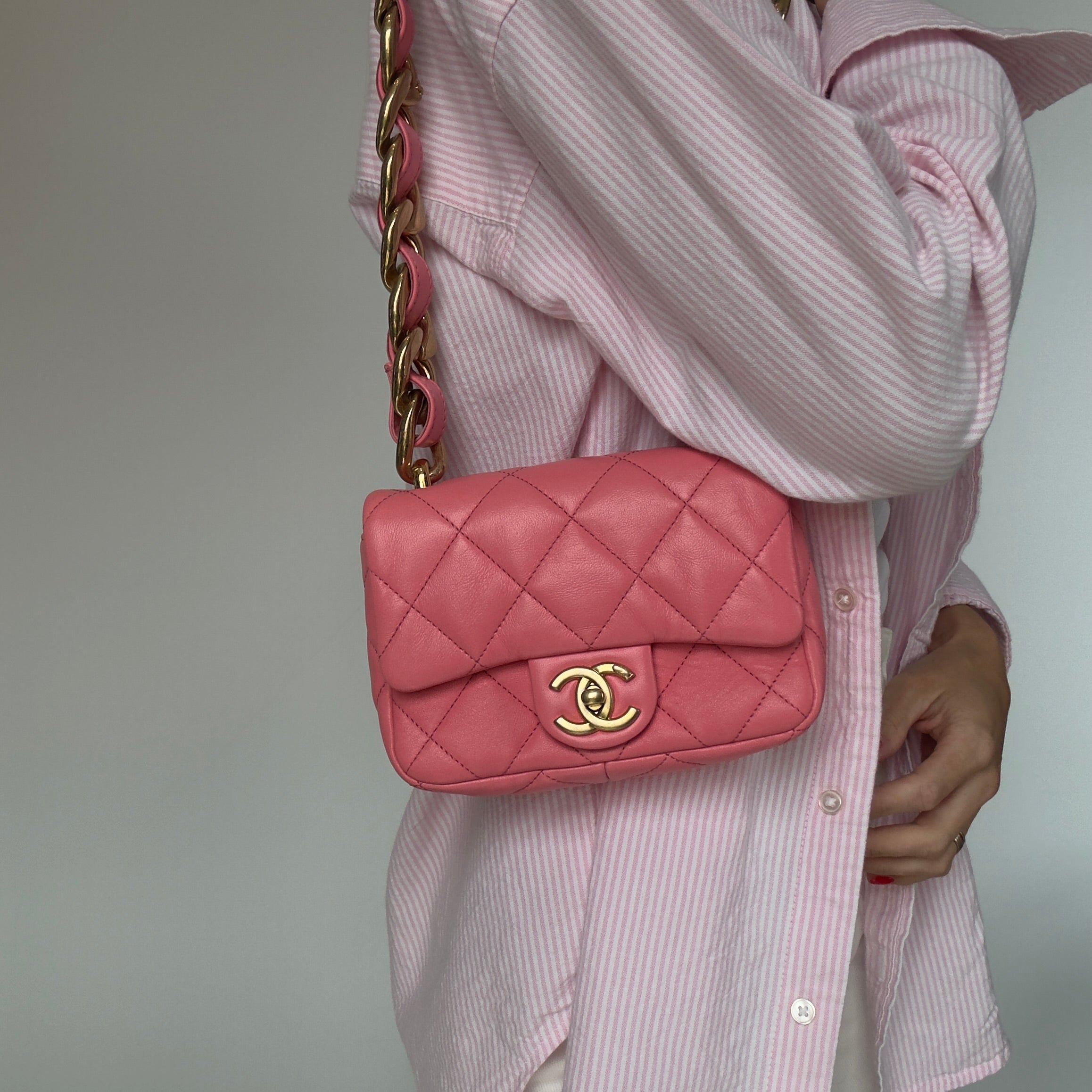 Chanel 22S Mini Flap Bag Seasonal Color - Queen May