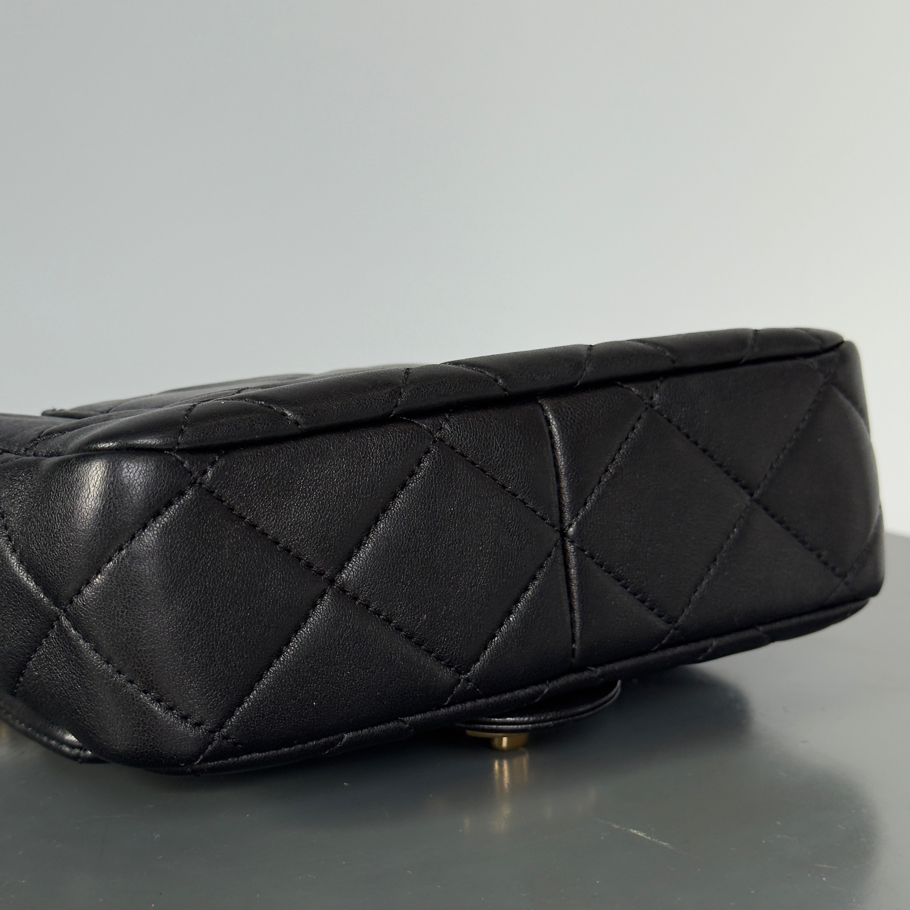 Chanel Mini Logo Top Handle 2023 - Queen May