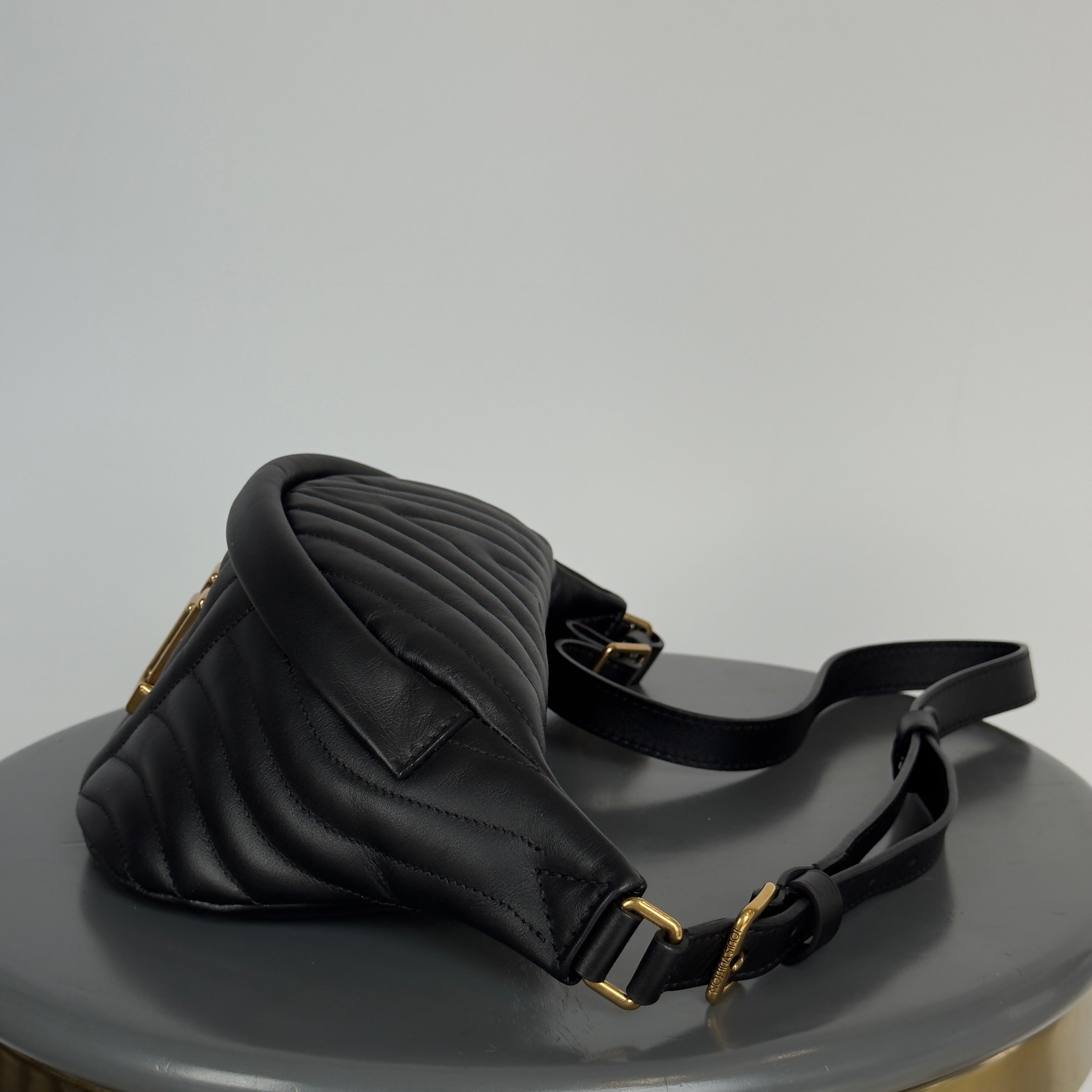 Louis Vuitton Wave Bum Bag - Queen May