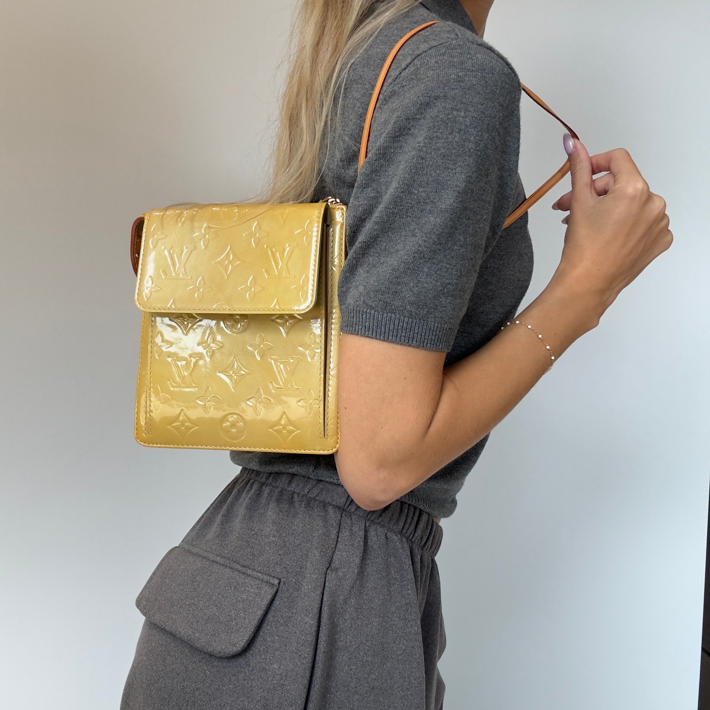 Louis Vuitton Vernis Mott Bag - Queen May