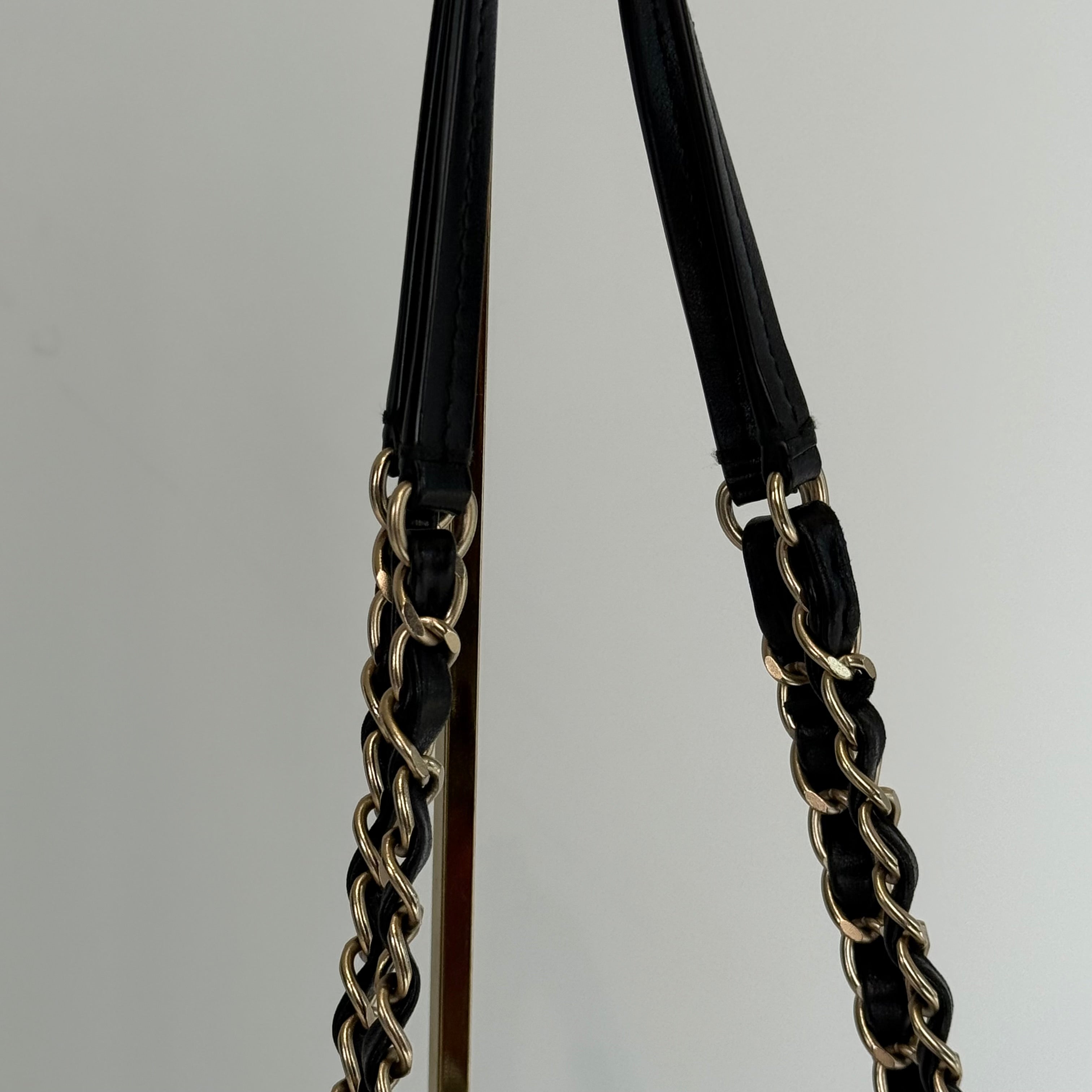 Chanel CC Shopping Chain Tote - Queen May