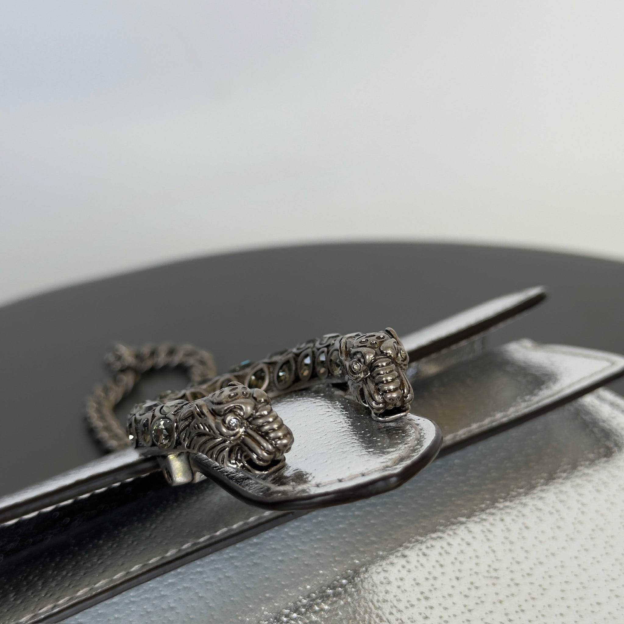 Gucci Super Mini Dionysus Bag In Silver Leather - Queen May