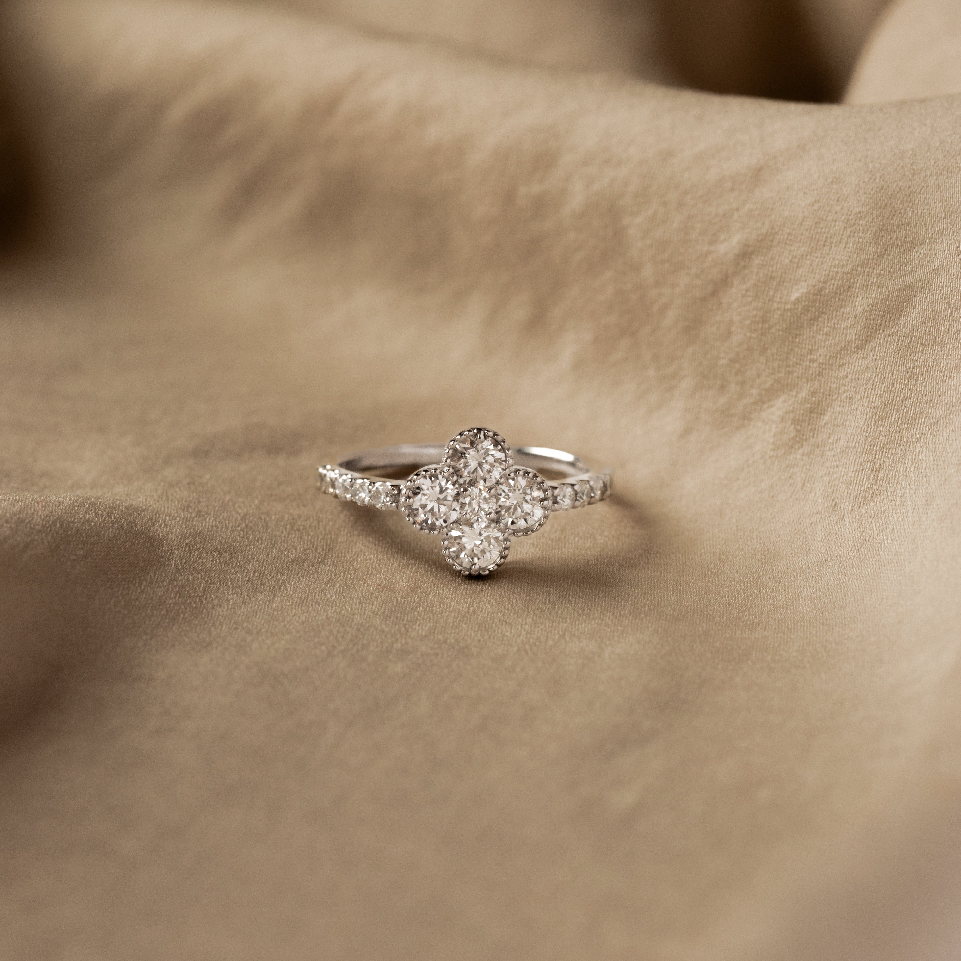 Platinum 1 Carat Diamond Clover Ring - Queen May