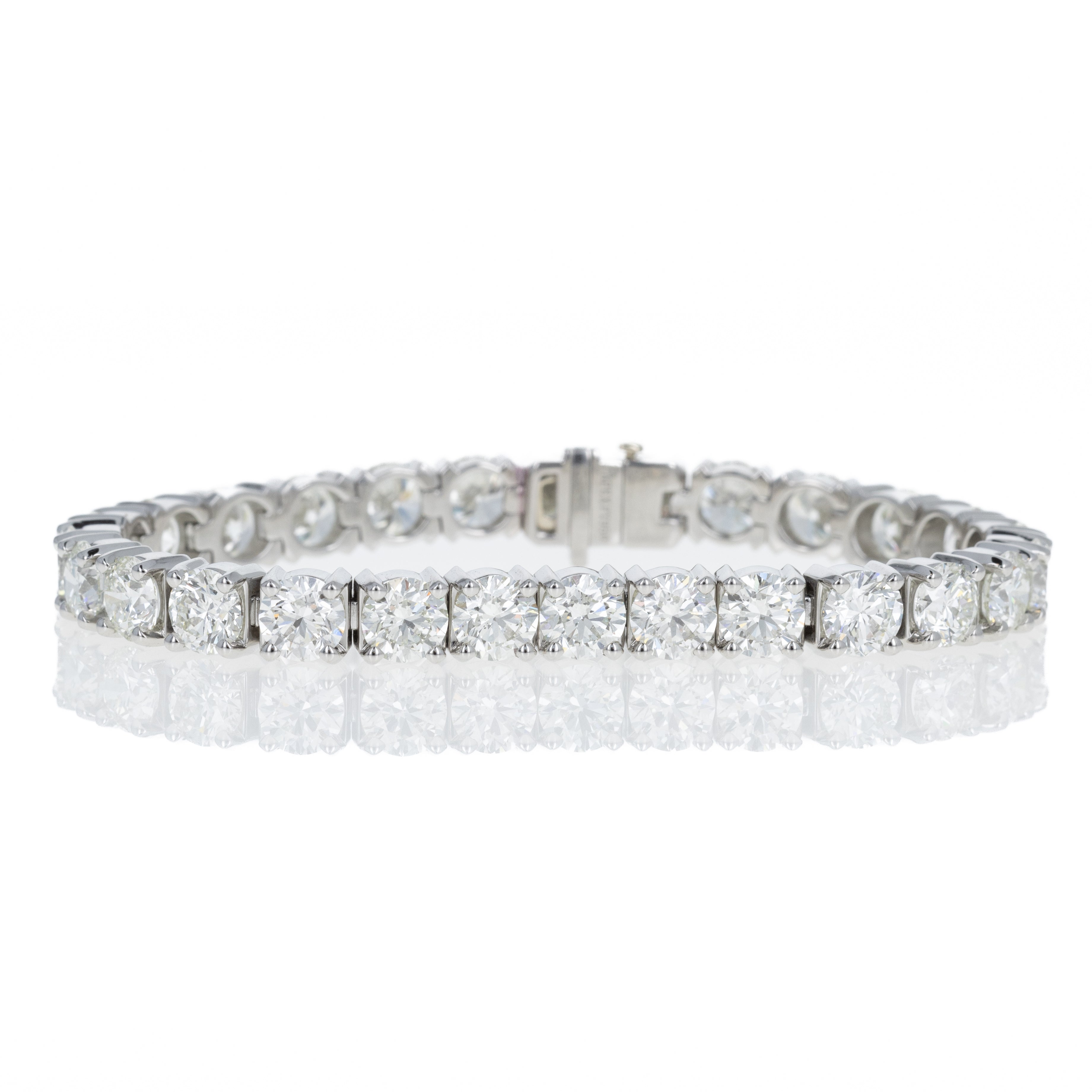 Platinum 27.17 Carat Round Diamond Tennis Bracelet - Queen May
