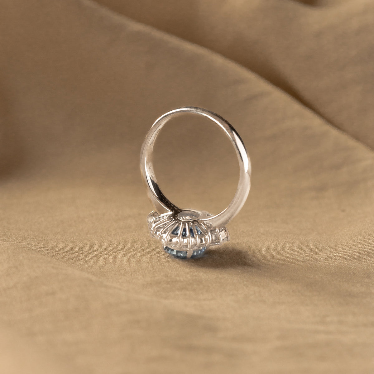 2.52 Carat Oval Natural No Heat Sapphire Diamond Halo Ring - Queen May