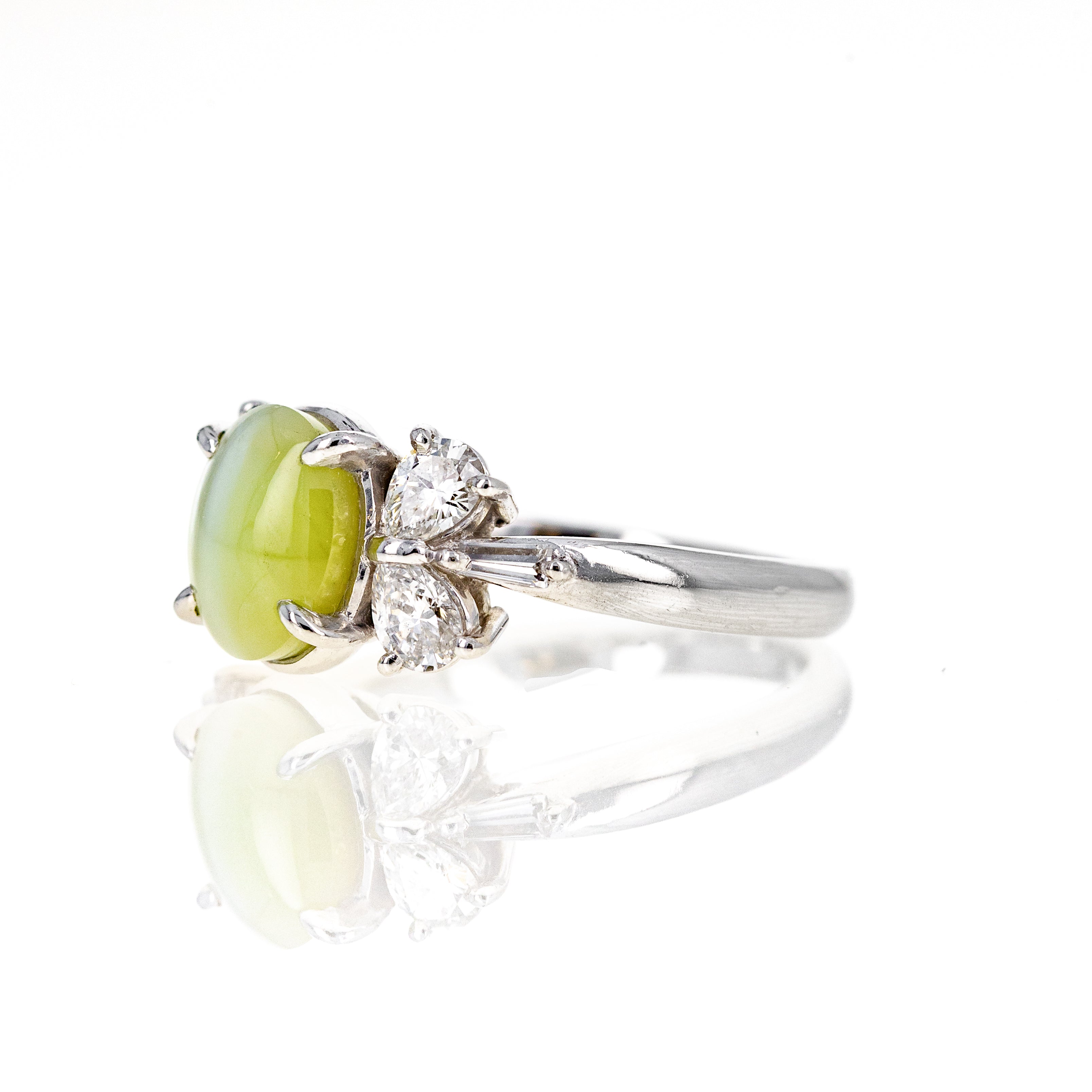 Platinum 2.88 Carat Cats Eye Chrysoberyl Diamond Ring - Queen May