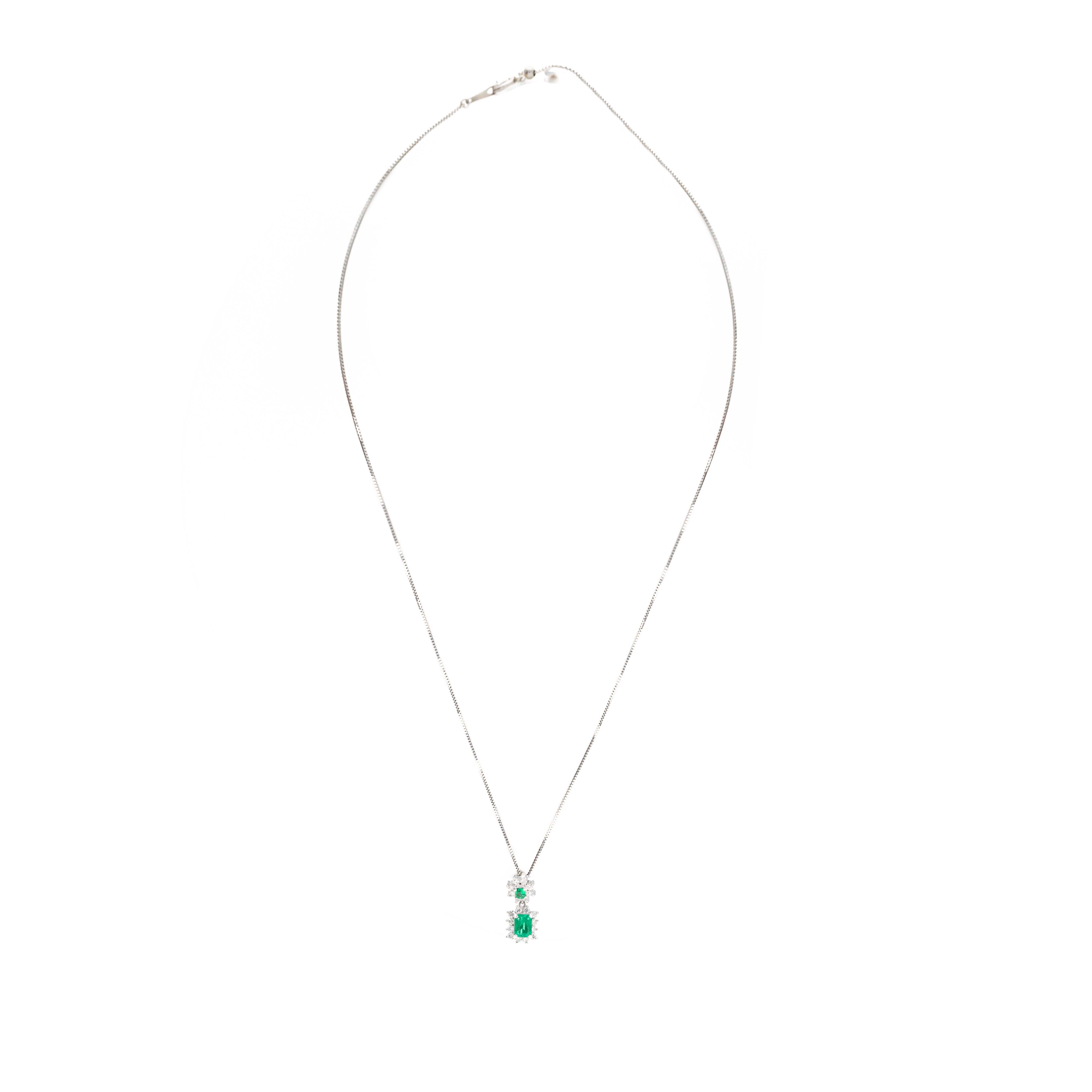 Platinum 0.55 Carat Emerald Diamond Halo Drop Pendant Necklace - Queen May