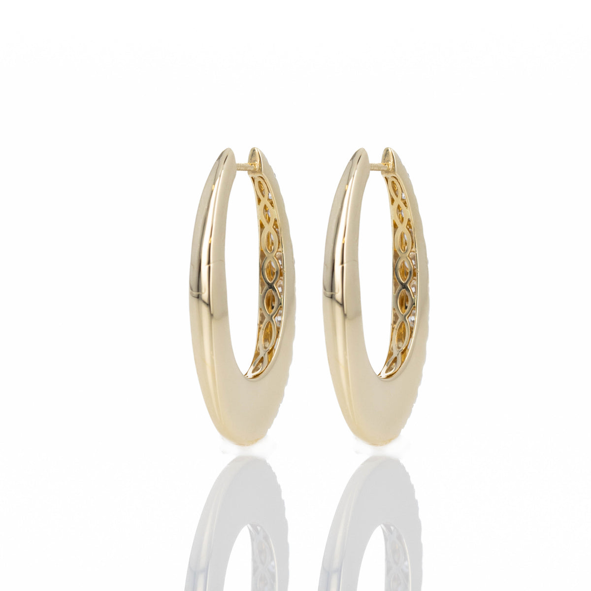 14K Yellow Gold 1.10 Carat Wide Chunky Oval Hoop Earrings - Queen May