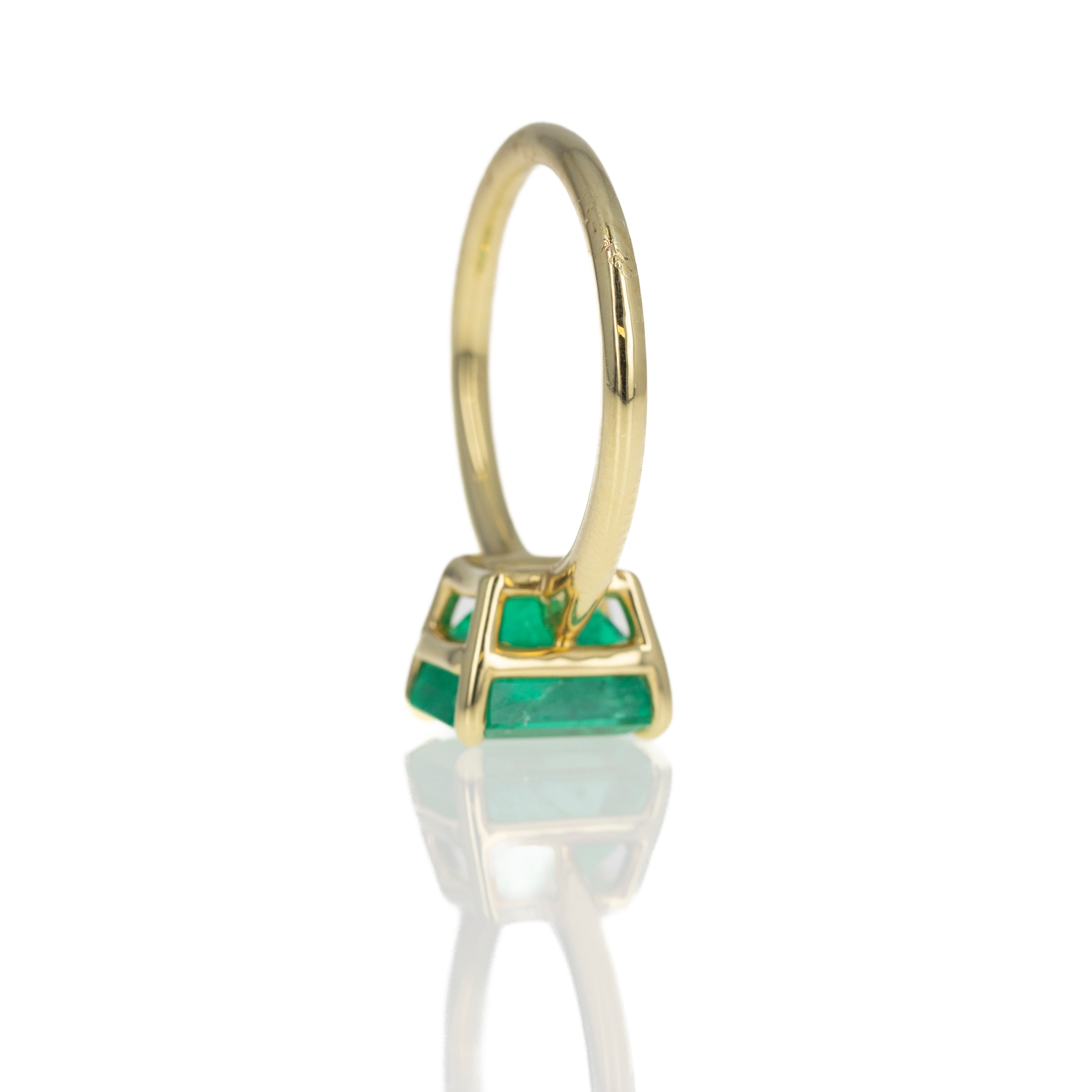 4 Carat Colombian Emerald Solitaire Ring AGL Certified - Queen May