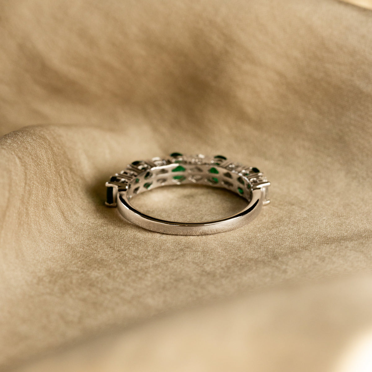 14K White Gold Oval Natural Emerald Oval Diamond Band - Queen May