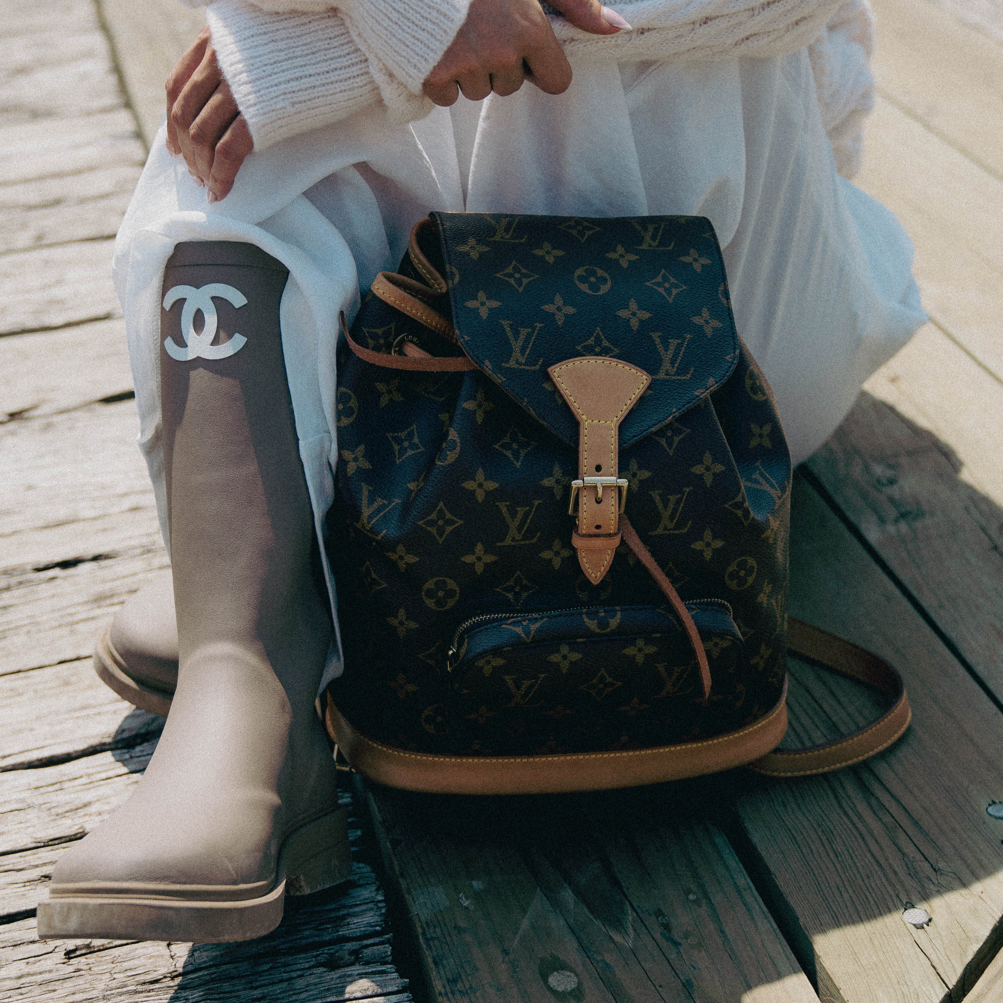 Louis Vuitton Monogram Montsouris MM - Queen May