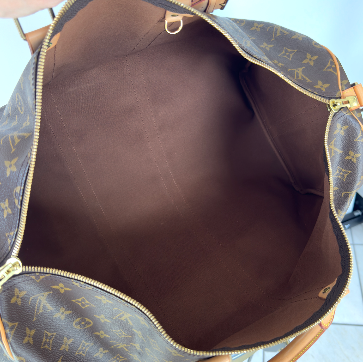 Louis Vuitton Monogram Keepall Bandouliere 55 - Queen May