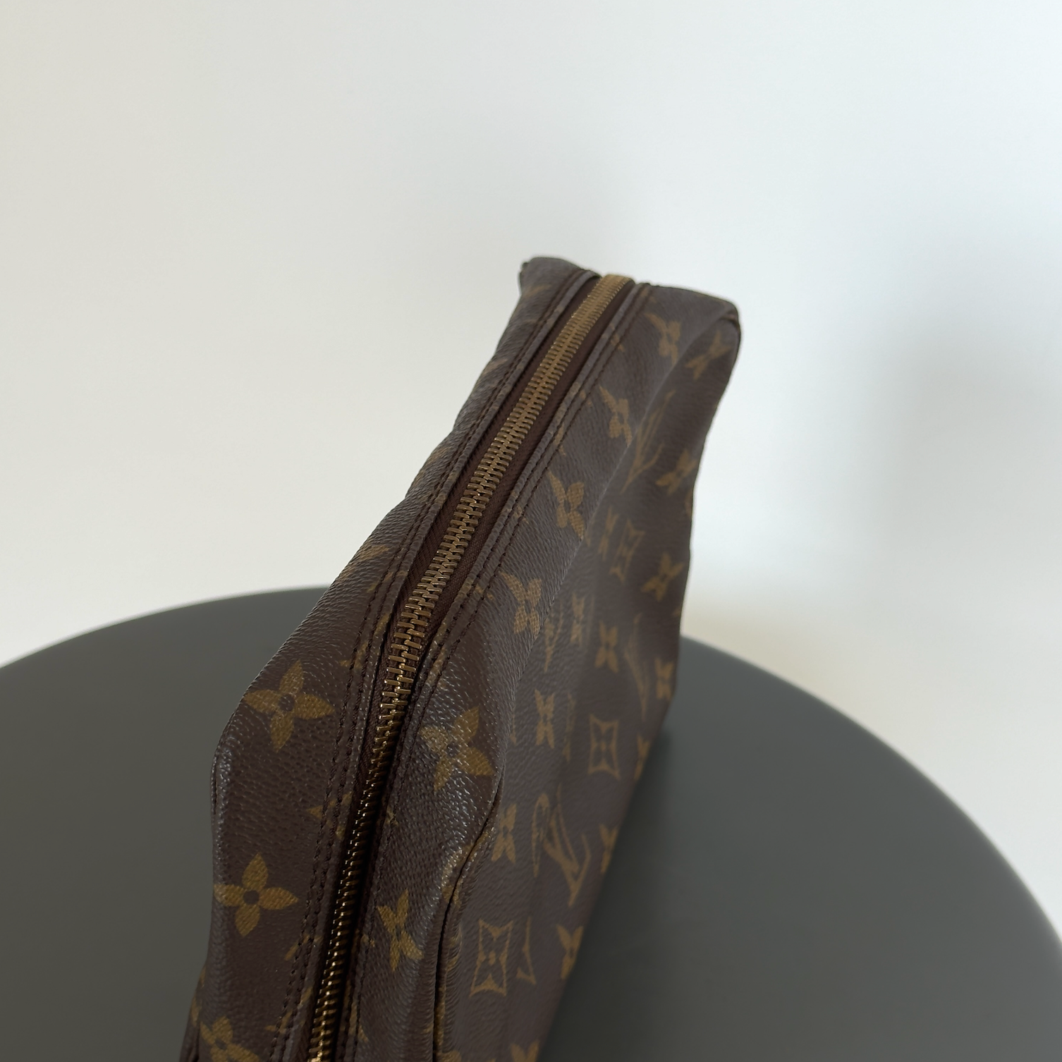 Louis Vuitton Trousse Monogram Toiletry 23 - Queen May